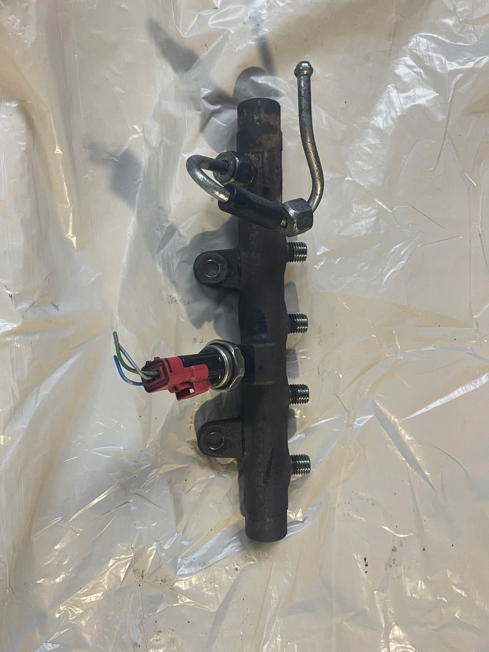 Rampe injection RENAULT MEGANE SCENIC II 1.5DCI 5WS40154