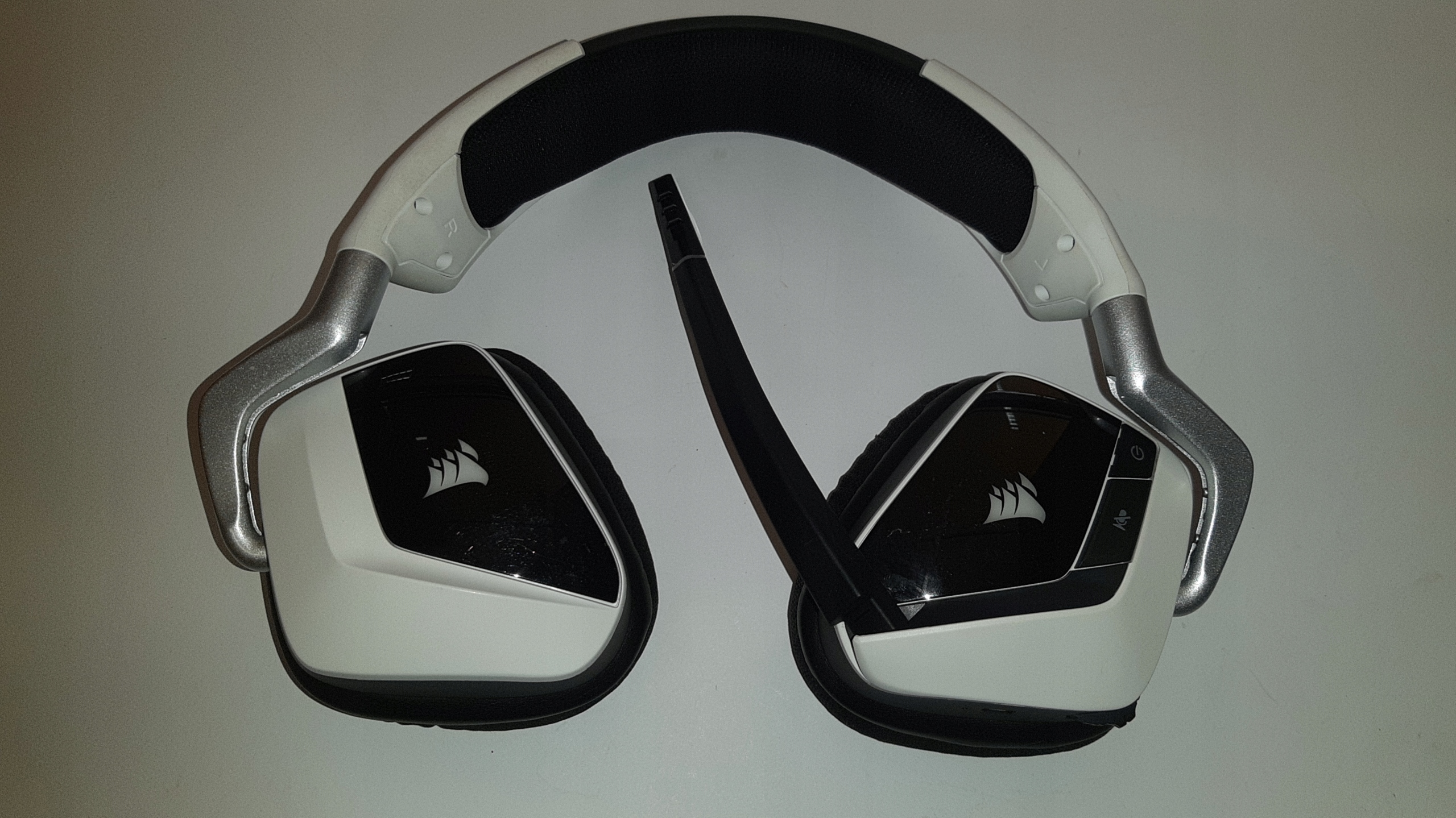 ヘッドホン CORSAIR VOID PRO RGB USB White VOID PRO RGB USB Premium Gaming Headset with Dolby