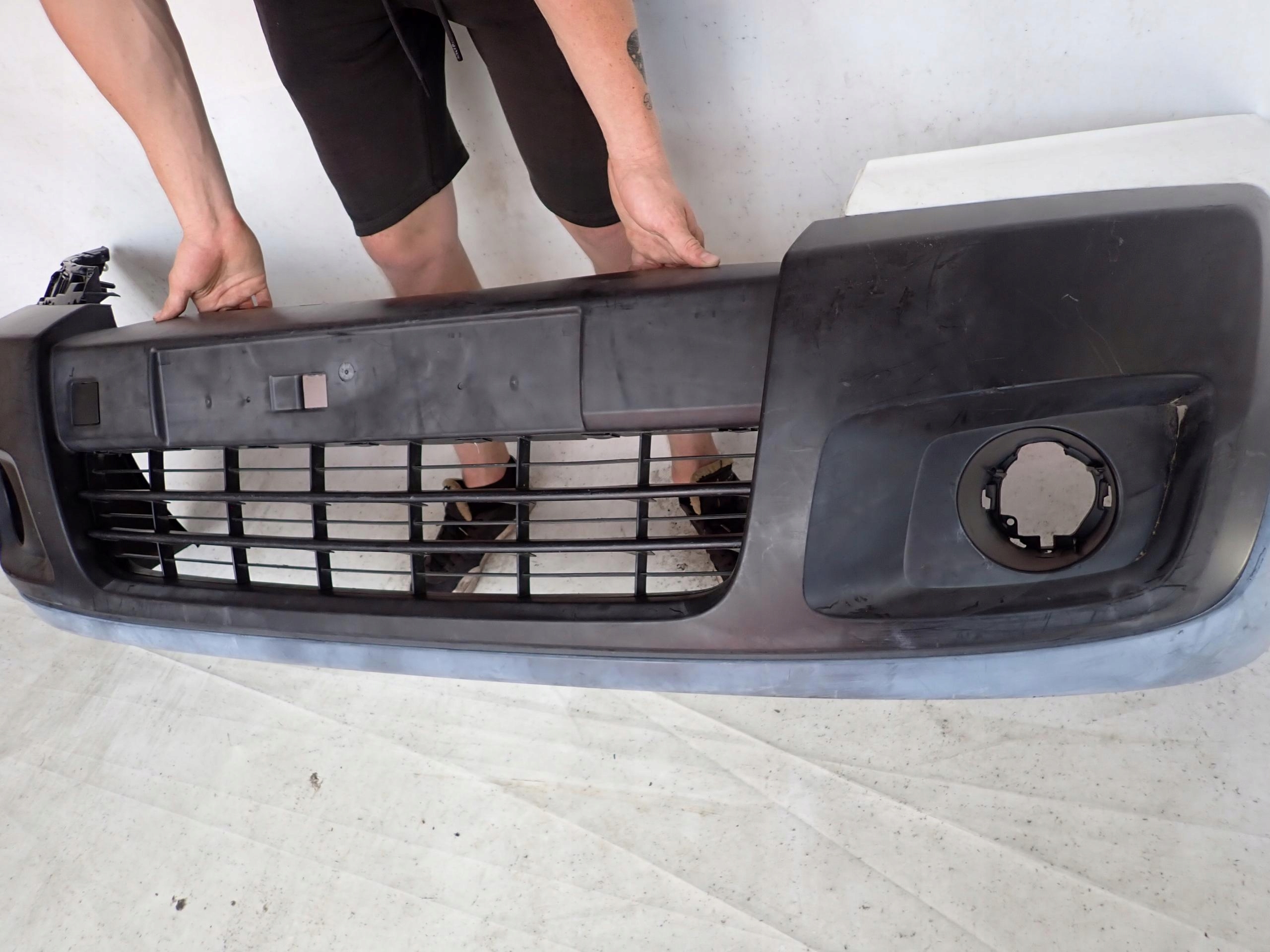PEUGEOT EXPERT JUMPY SCUDO II 06-16 bumper front