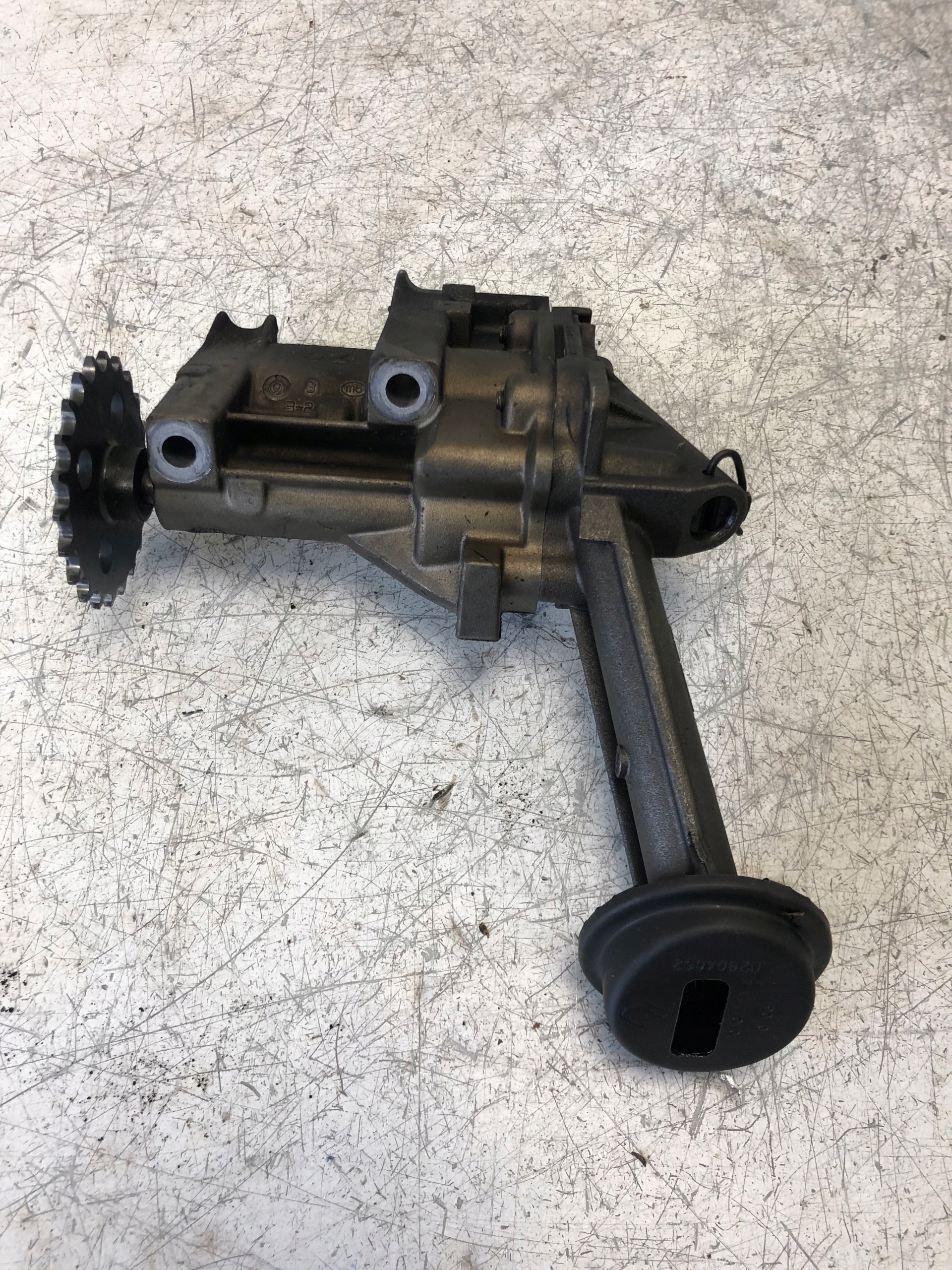 Ölpumpe RENAULT MEGANE II 1.5 DCI 7700600532