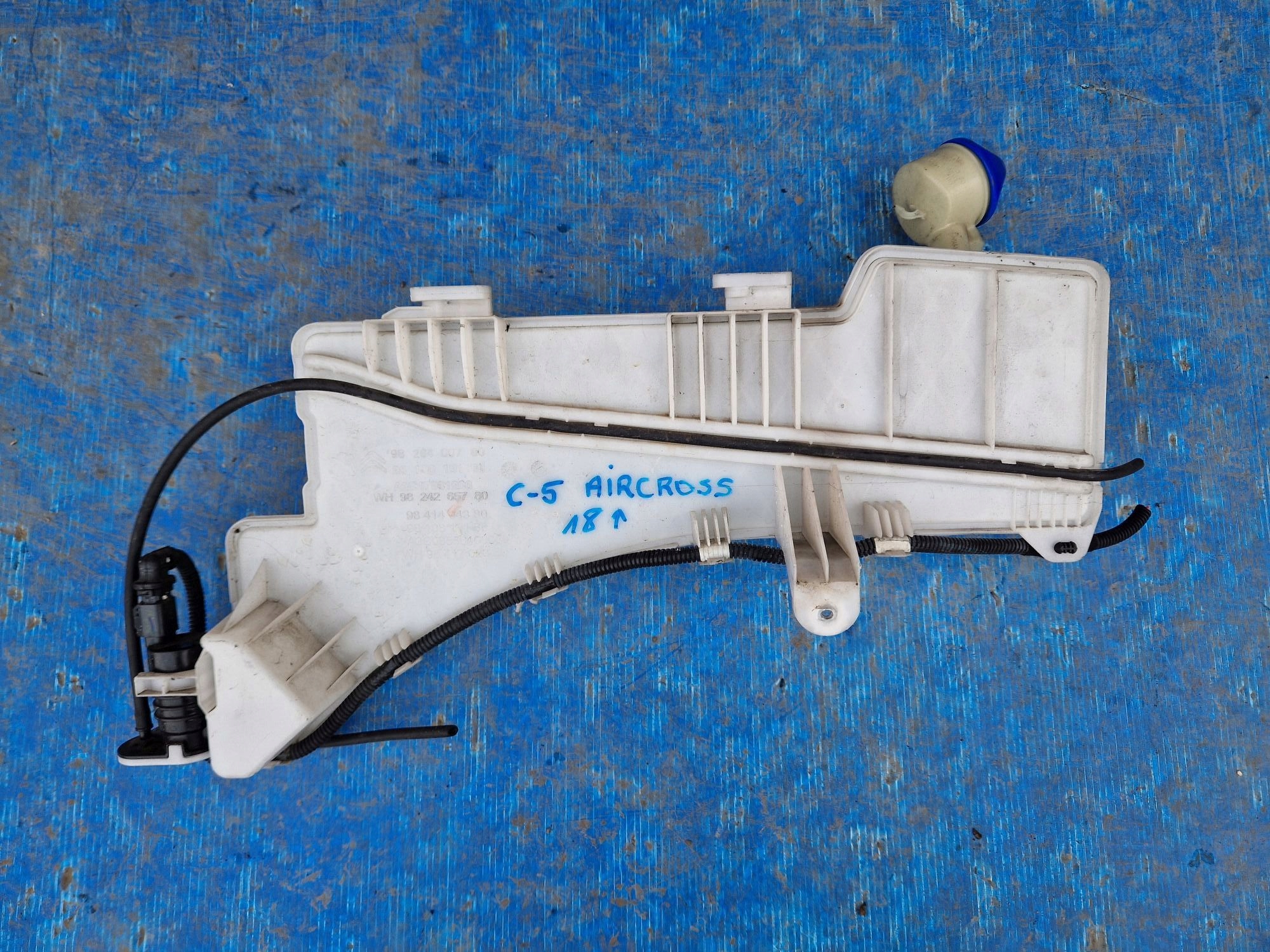 washer fluid tank C5 AIRCROSS 2017R->