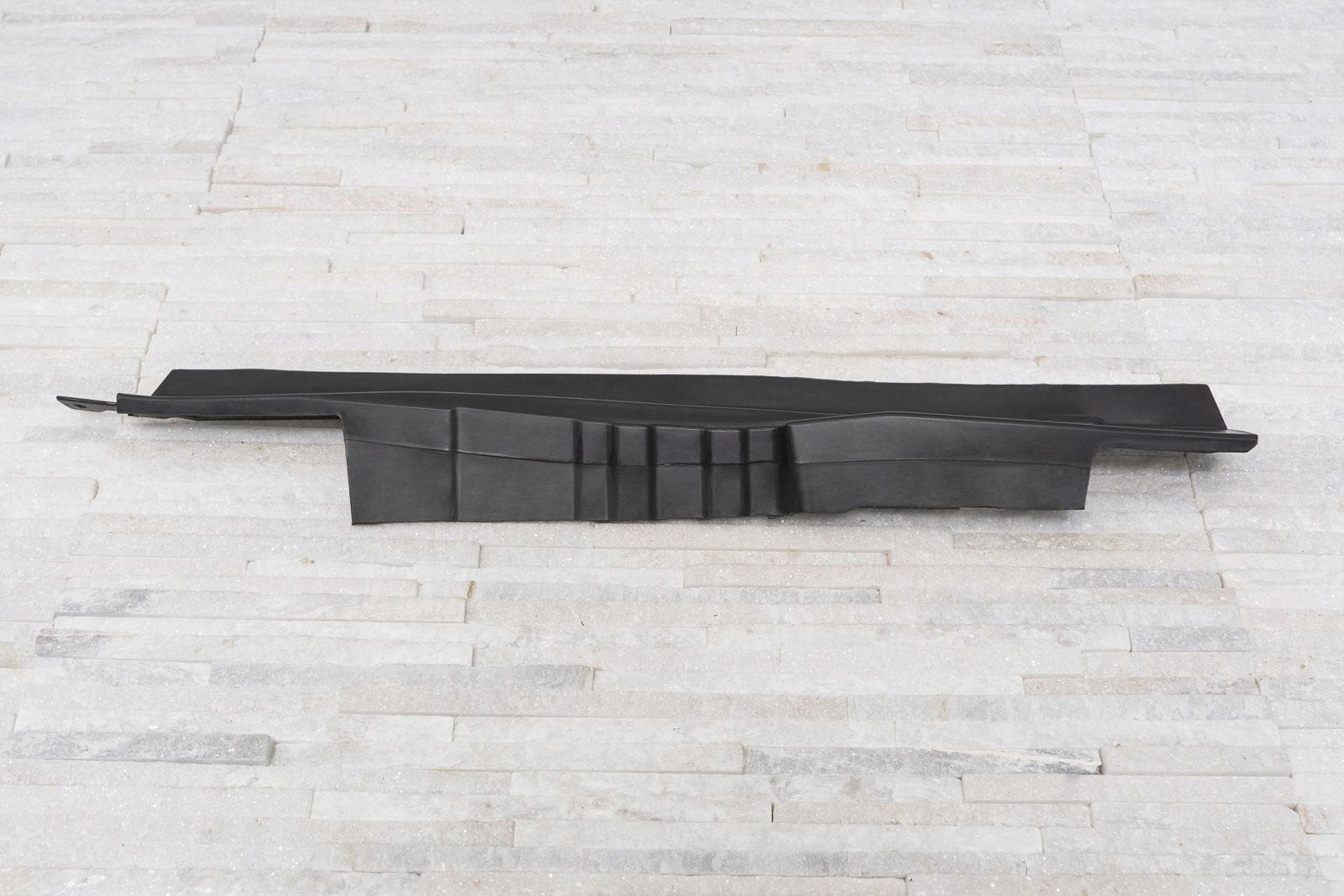 FORD MONDEO MK5 V 14-22 USZCZELKA OSŁONA GÓRNA BŁOTNIKA PRAWA DS73A02078AC Typ samochodu Samochody osobowe