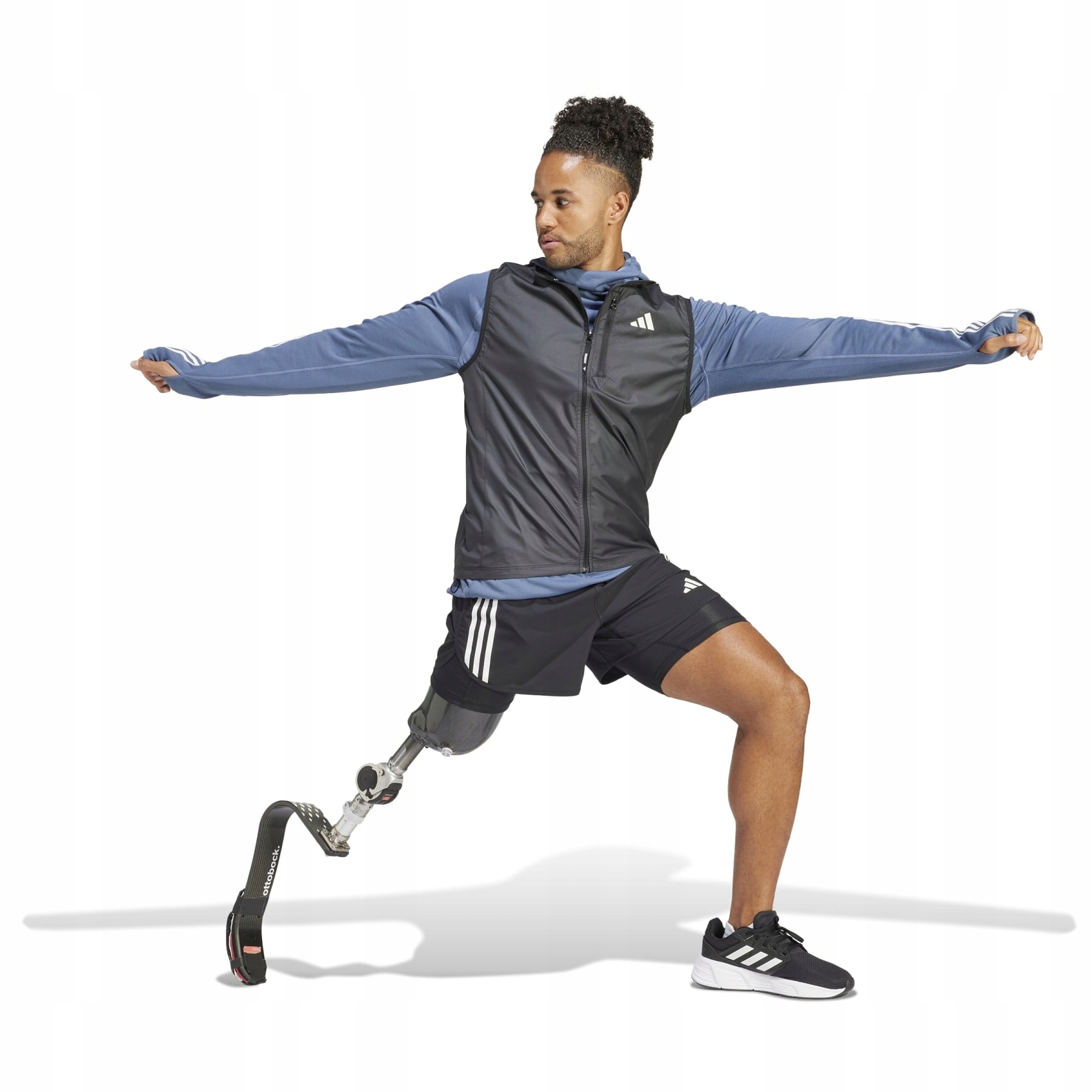 ADIDAS BEZRĘKAWNIK OWN THE RUN IN1493 r L Marka adidas