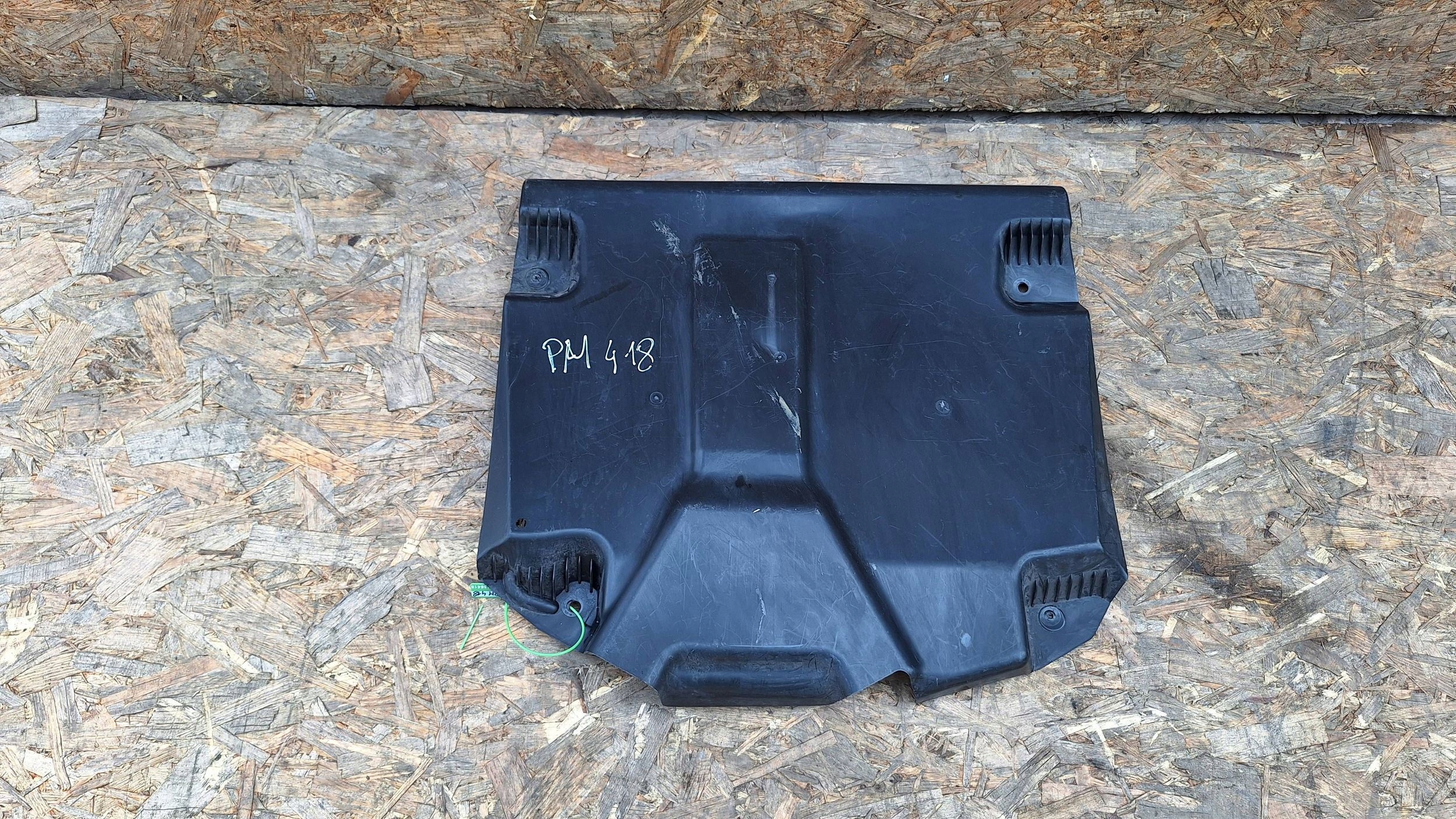 Blende Abdeckung abdeckung Unterfahrschutz heck A2136931500 MERCEDES E KLASA W213
