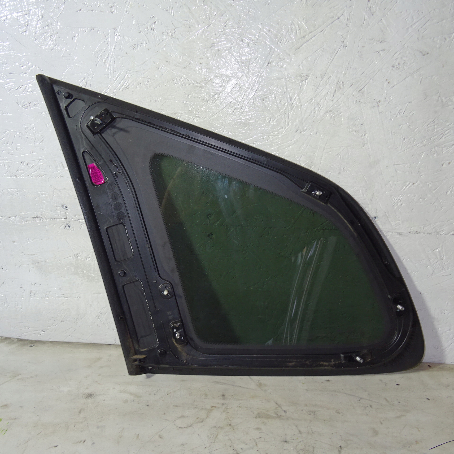 KIA CARENS IV 4 window bodywork right rear part