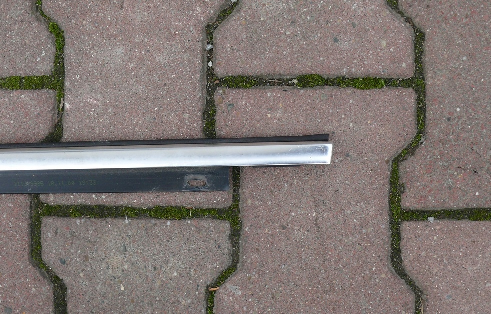 moulding CHROM door gasket ZBIERAJACA windows left front AUDI A6 C6