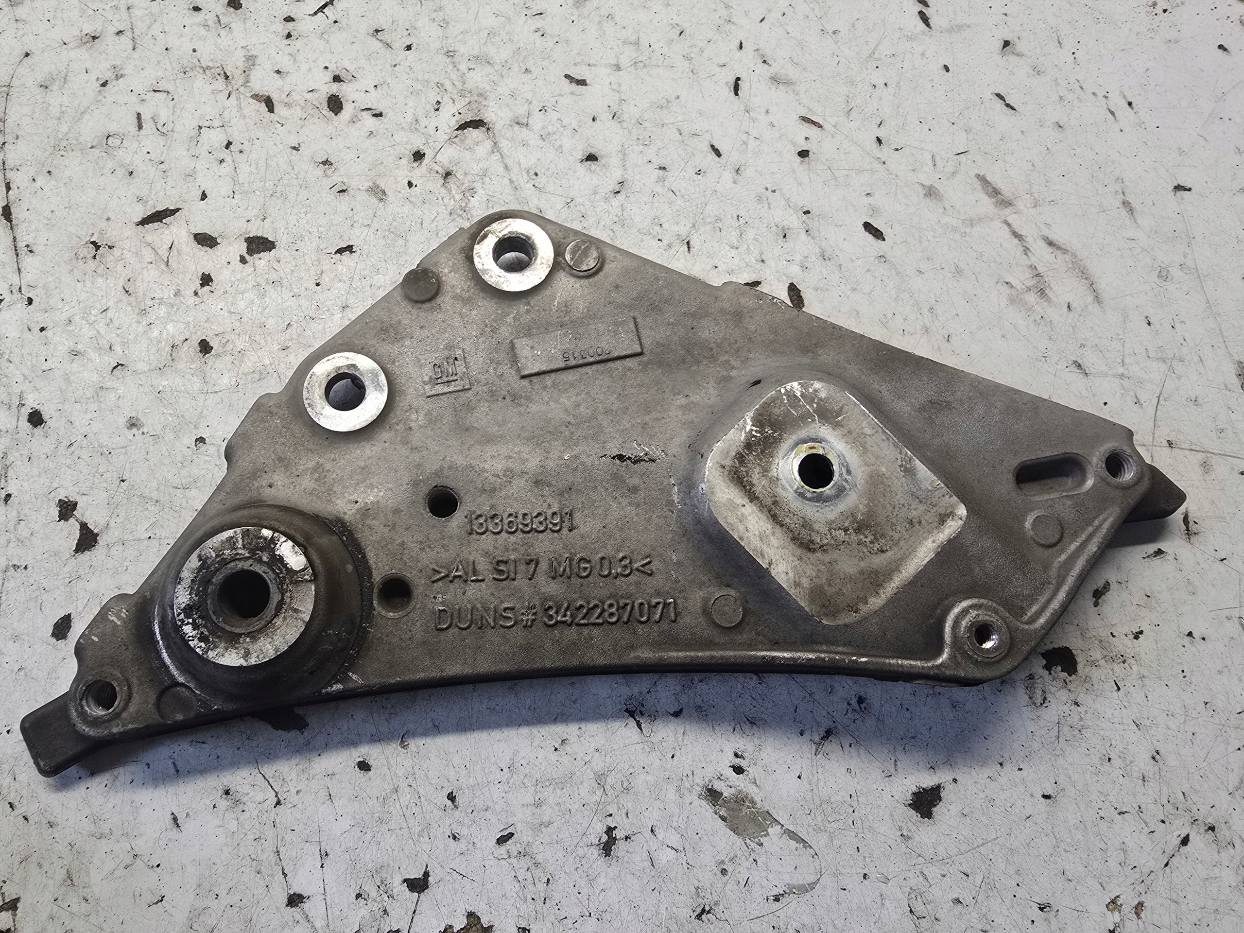 OPEL CASCADA CABRIO Droit Support Support plaque SANEK KOLYSKI 13369391