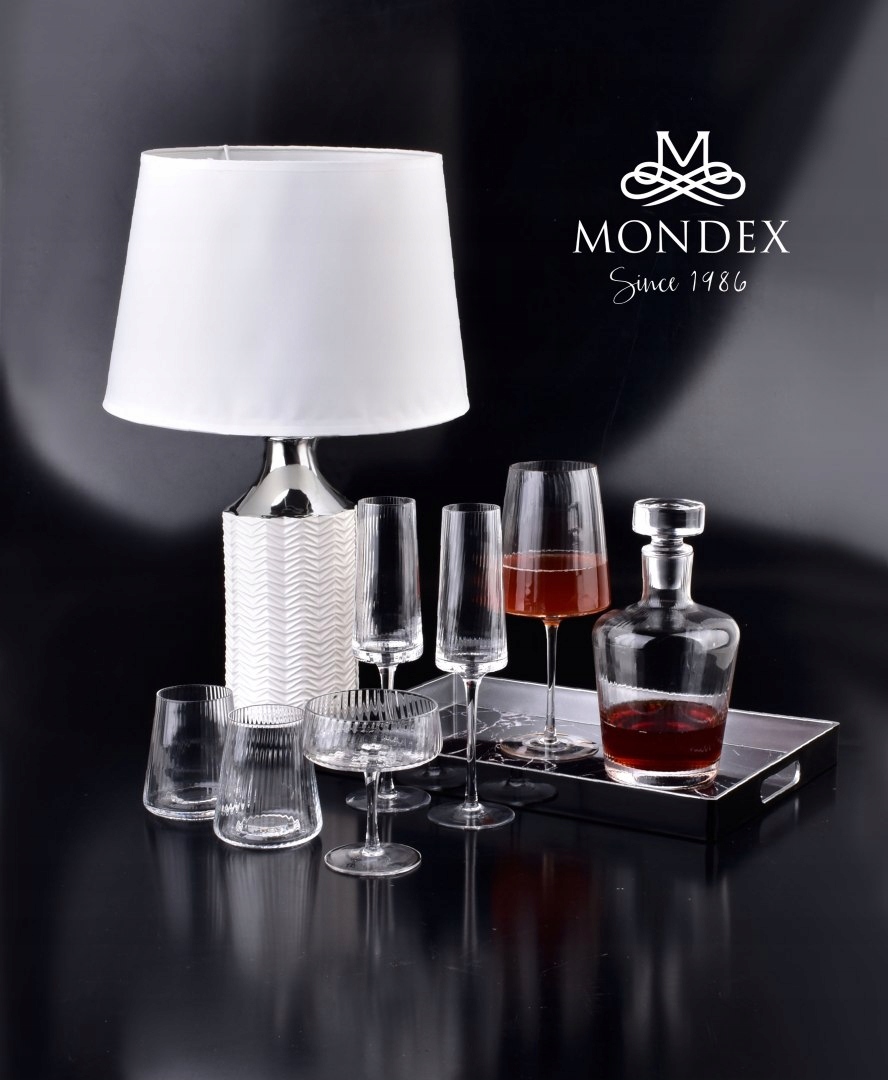 Mada clear karafka 1.1l h23cm Pojemność 1.1 l