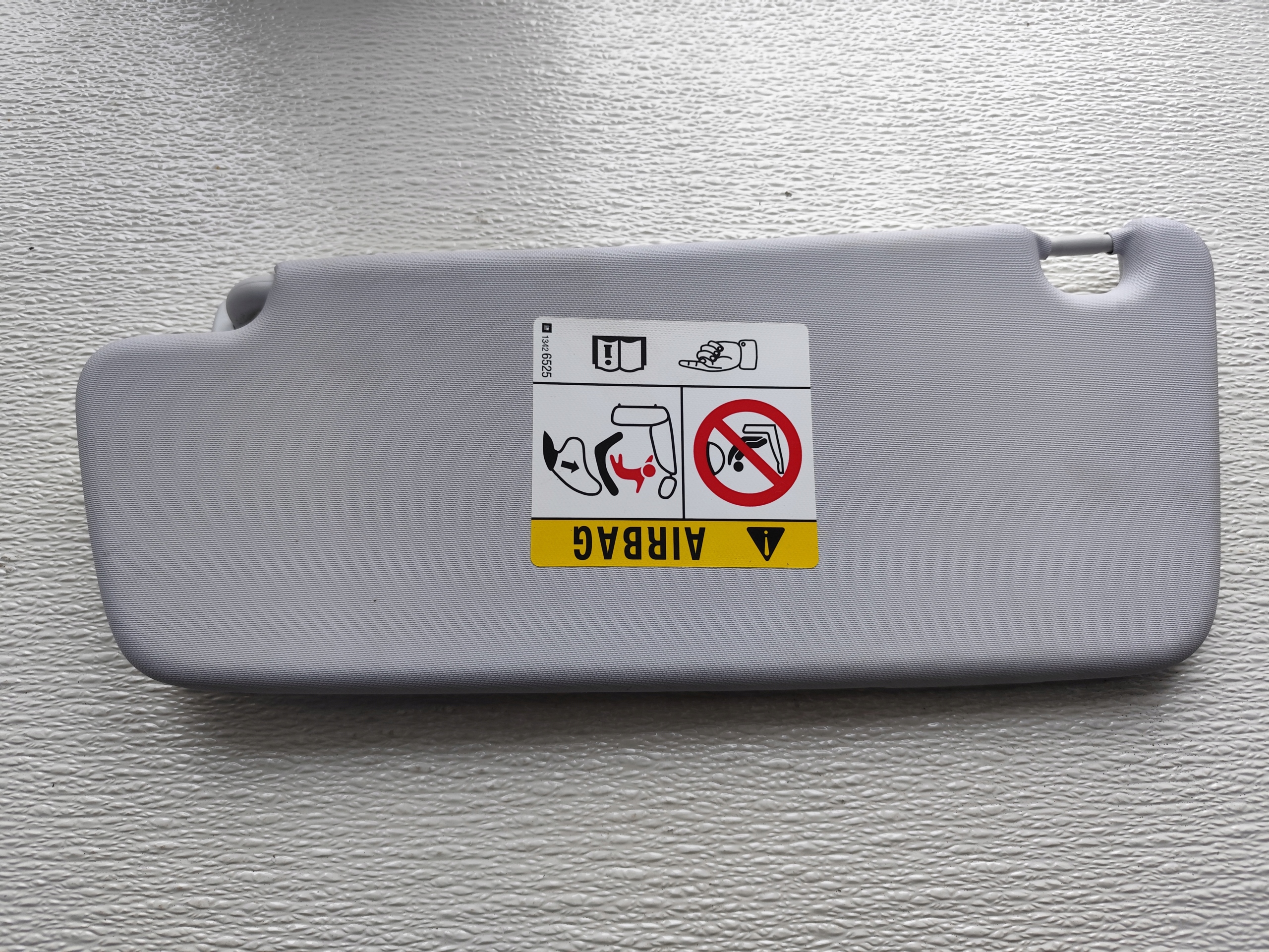OPEL CORSA E 2015 R. visor cover right PASAZER 13426525