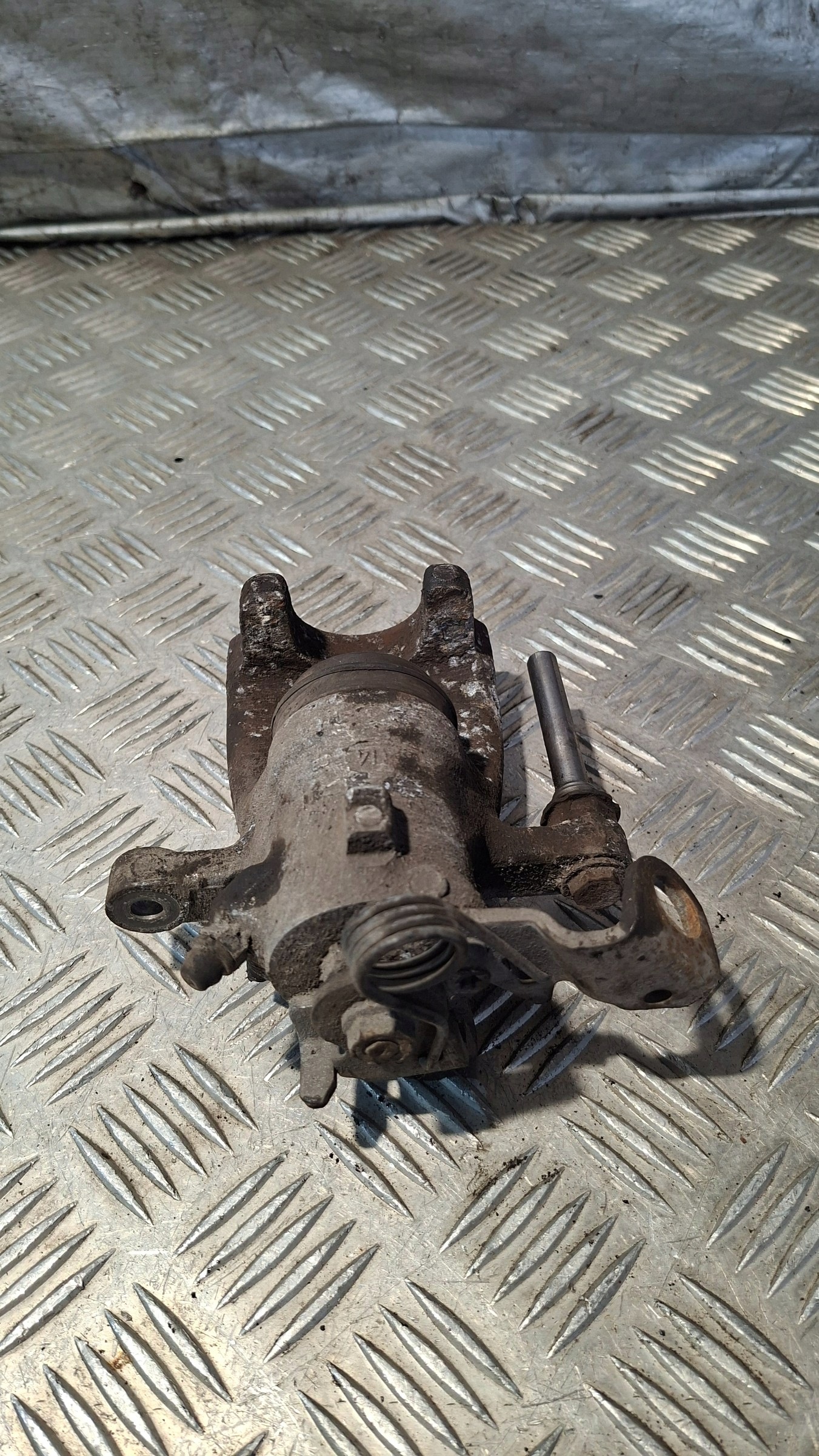 caliper brake left rear part OPEL ASTRA H 1.7CDTI