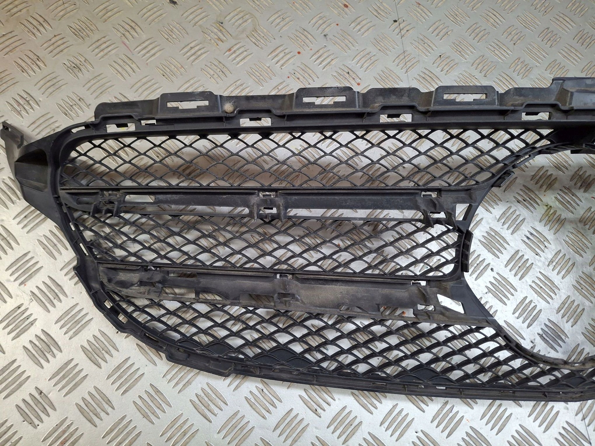 Grille MERCEDES C-KLASA W205 2014R->