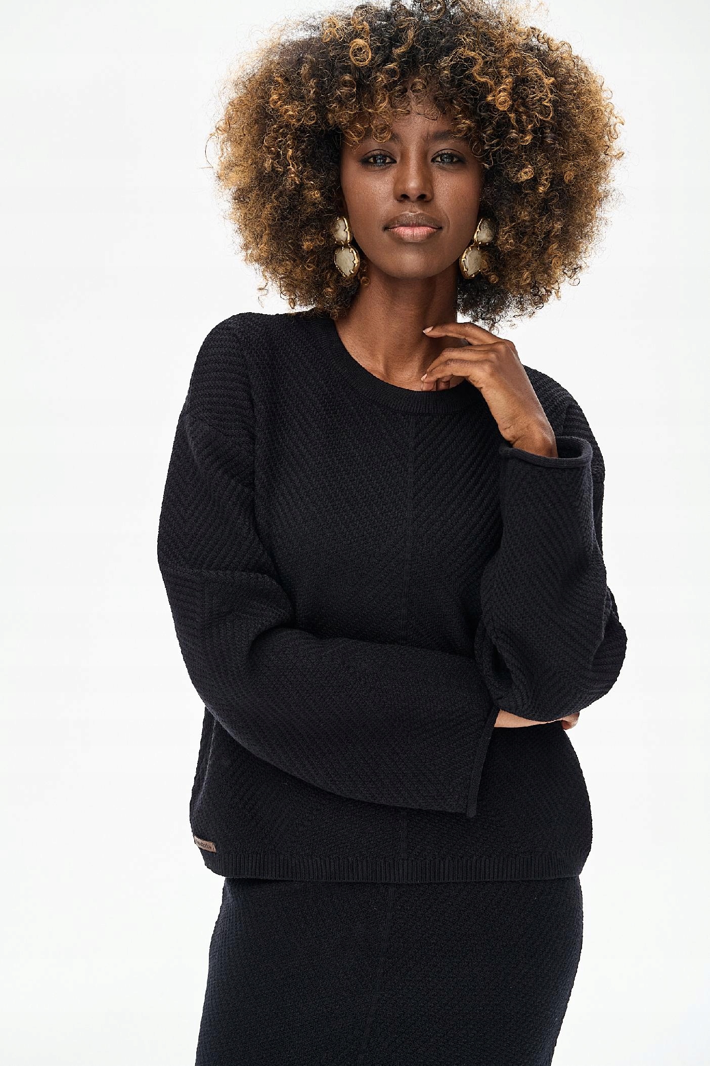 Dámský svetr s kulatým výstřihem černý Pascal blue shadow vel. 40/42