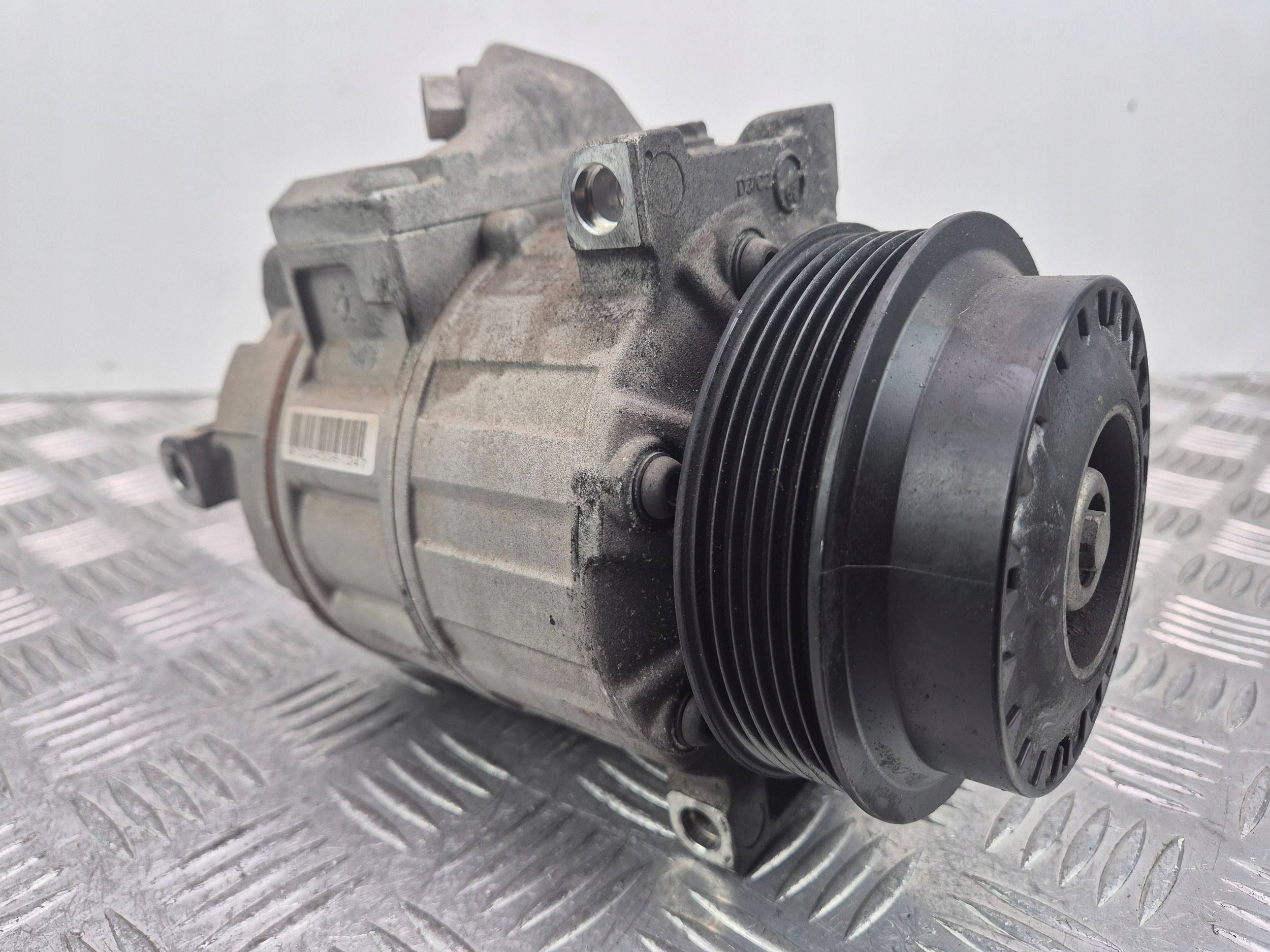 Mercedes C200 CGI W204 Klimakompressor klimaanlage A0022304511