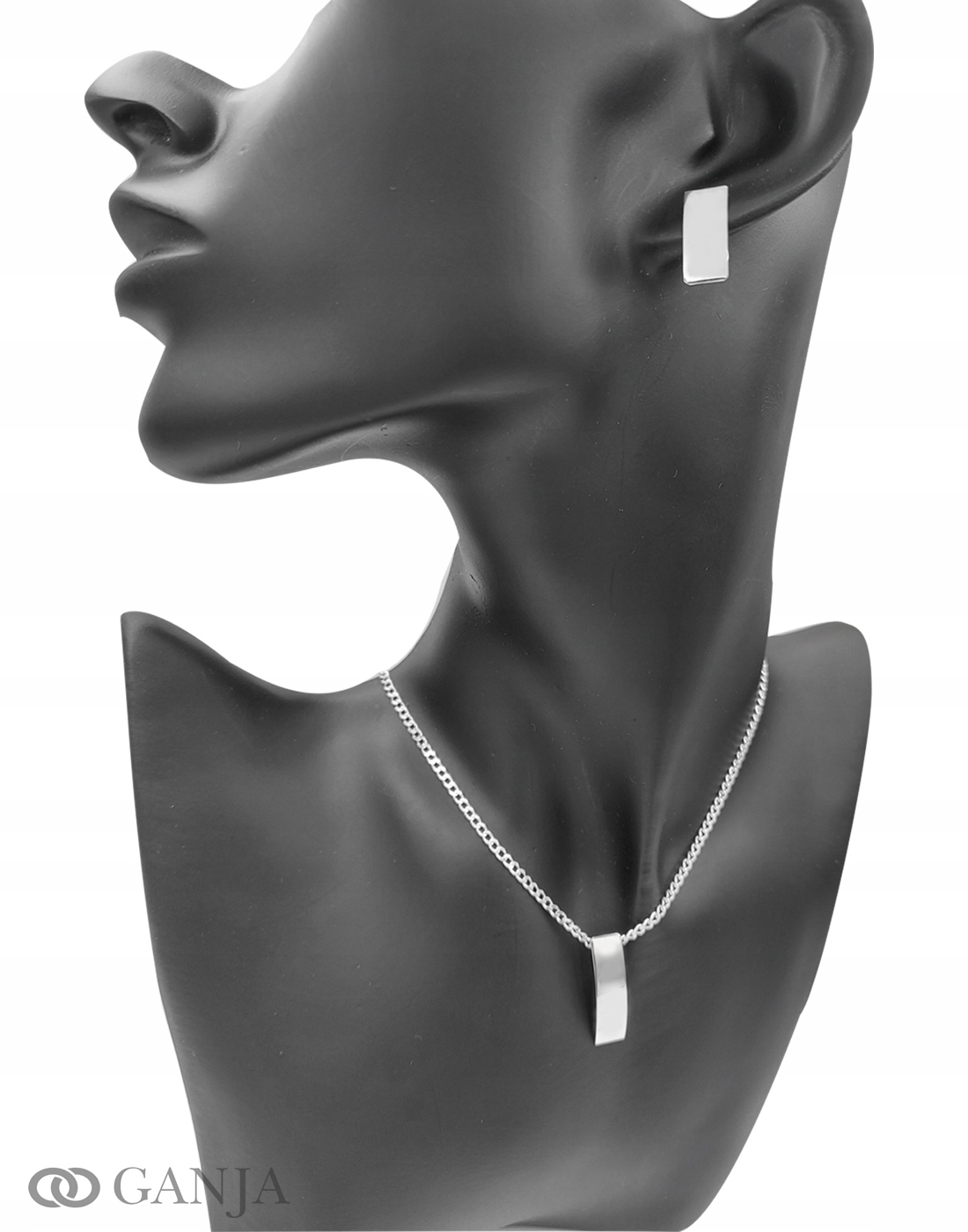 

Delikatne kolczyki z zawieszką AG925 wzór KS12