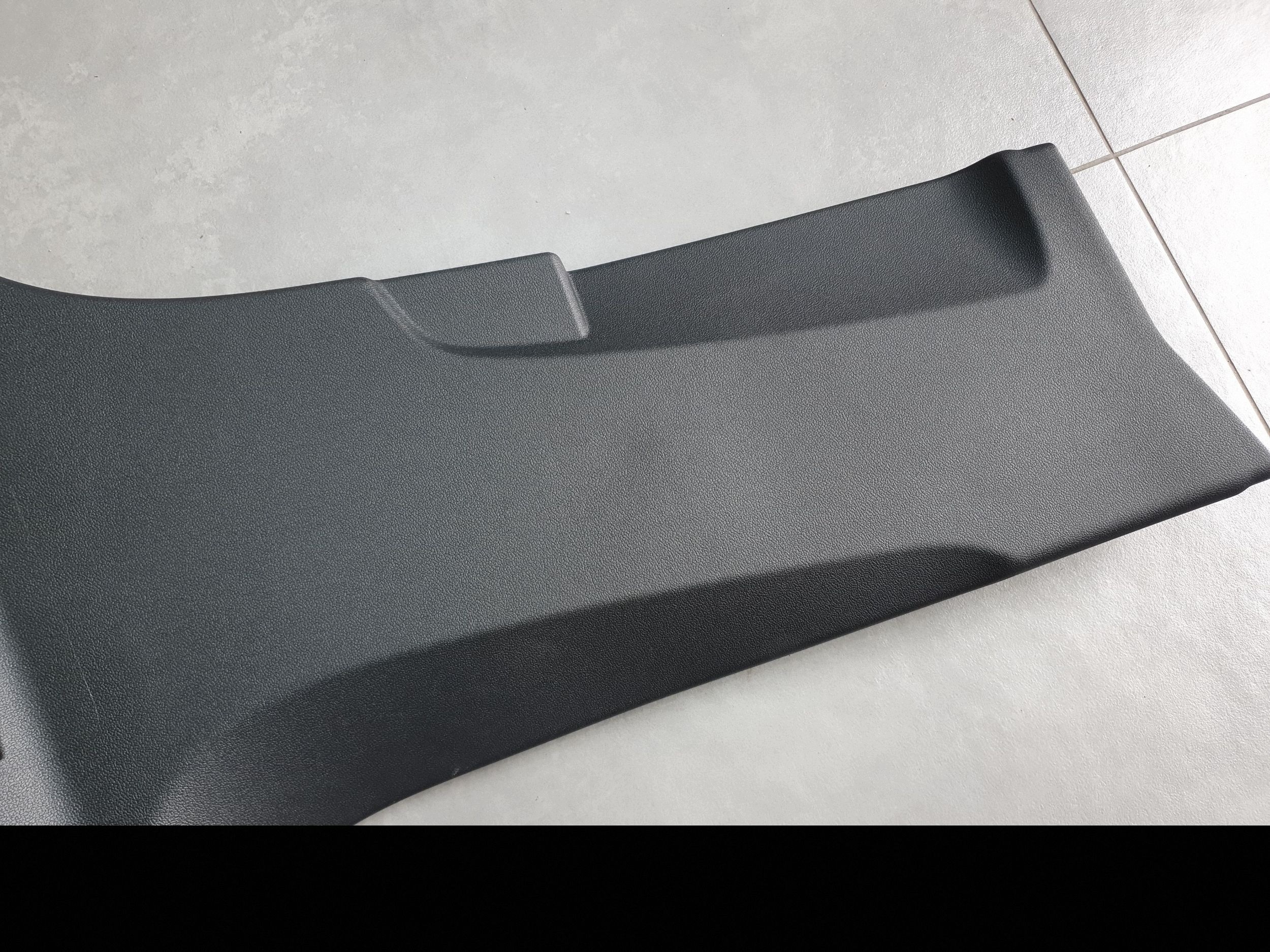 Audi A3 8Y cover pillar B lower 8Y0867240
