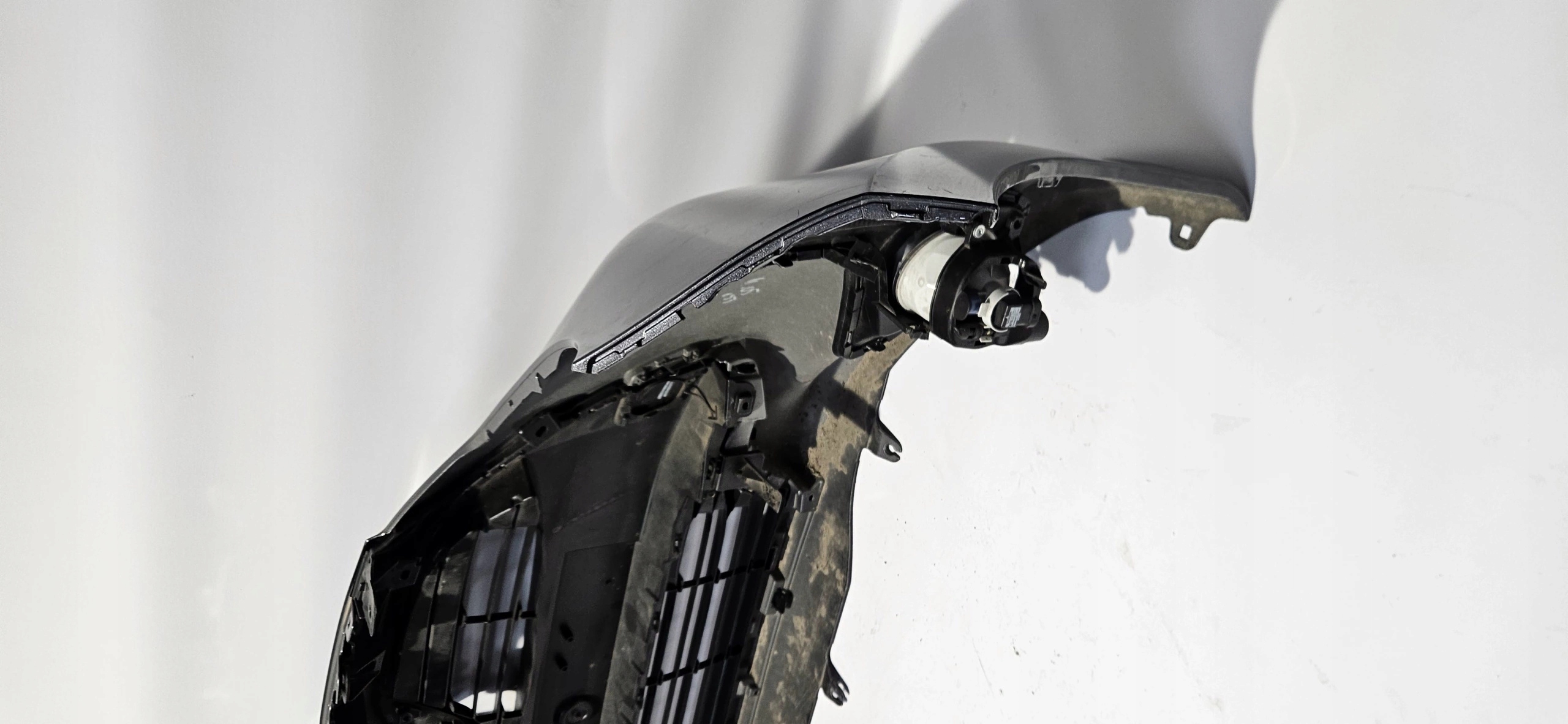 front bumper TOYOTA YARIS IV 20- original 52119-0DA00