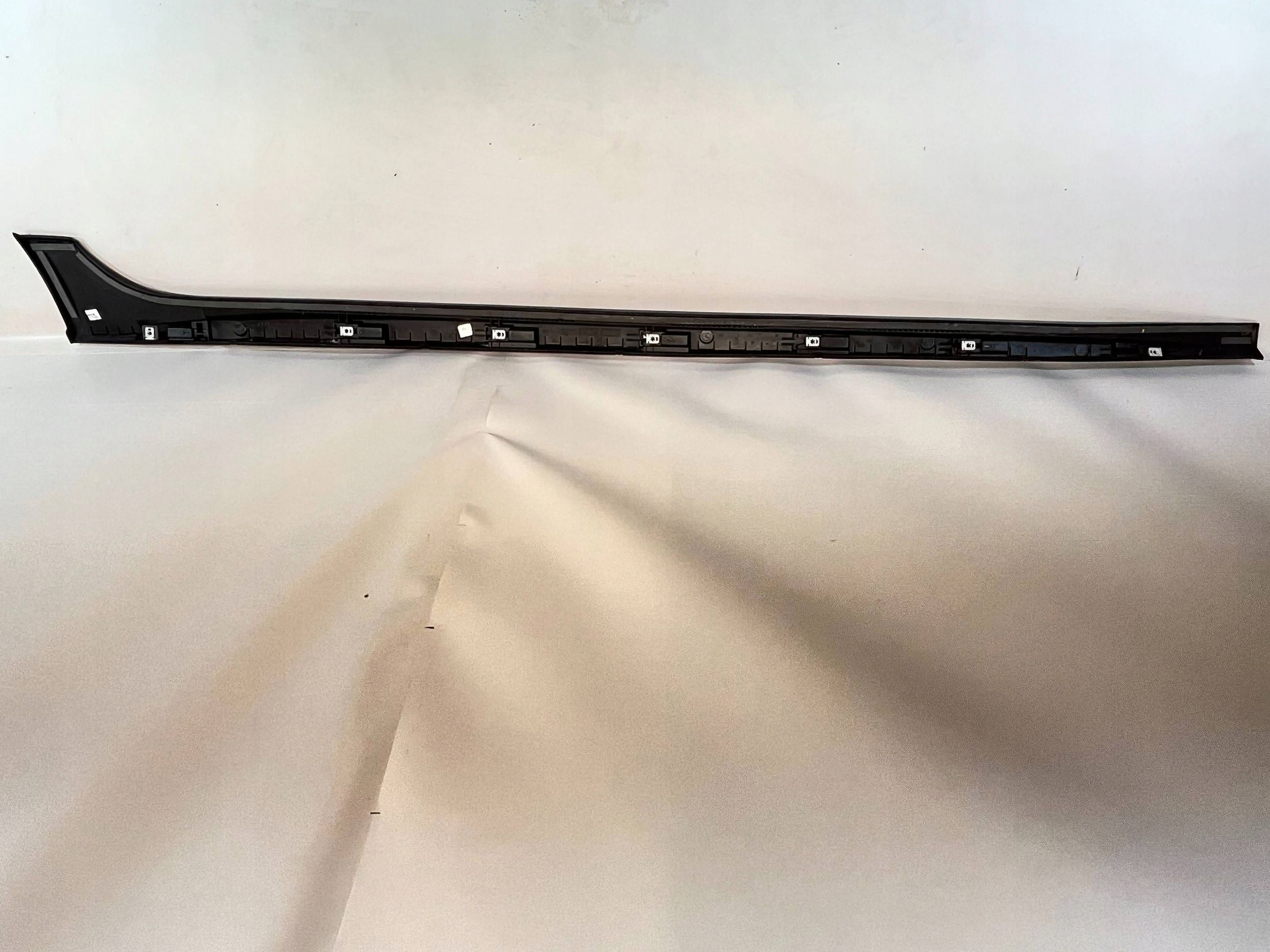 moulding threshold side Audi A3 8Y 8Y4853855