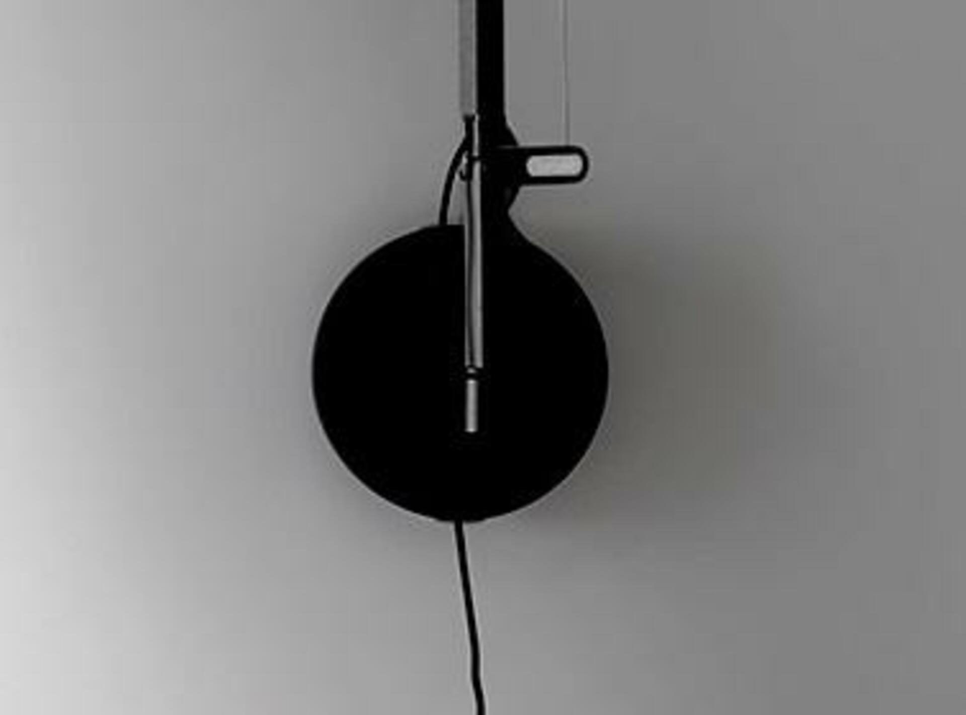 Artemide Demetra nástenný držiak nepriehľadná čierna Demetra Wall 1742050A