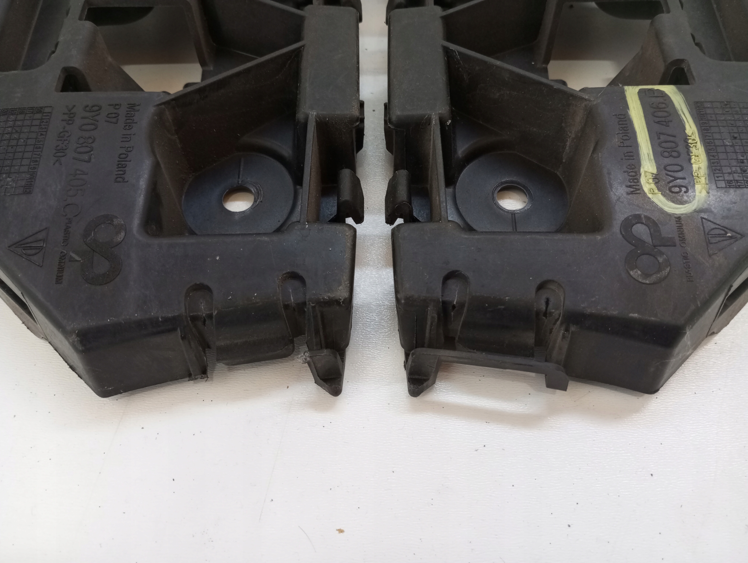 Support montage pare-chocs Arrière PORSCHE CAYENNE 9Y0 9Y0807405C