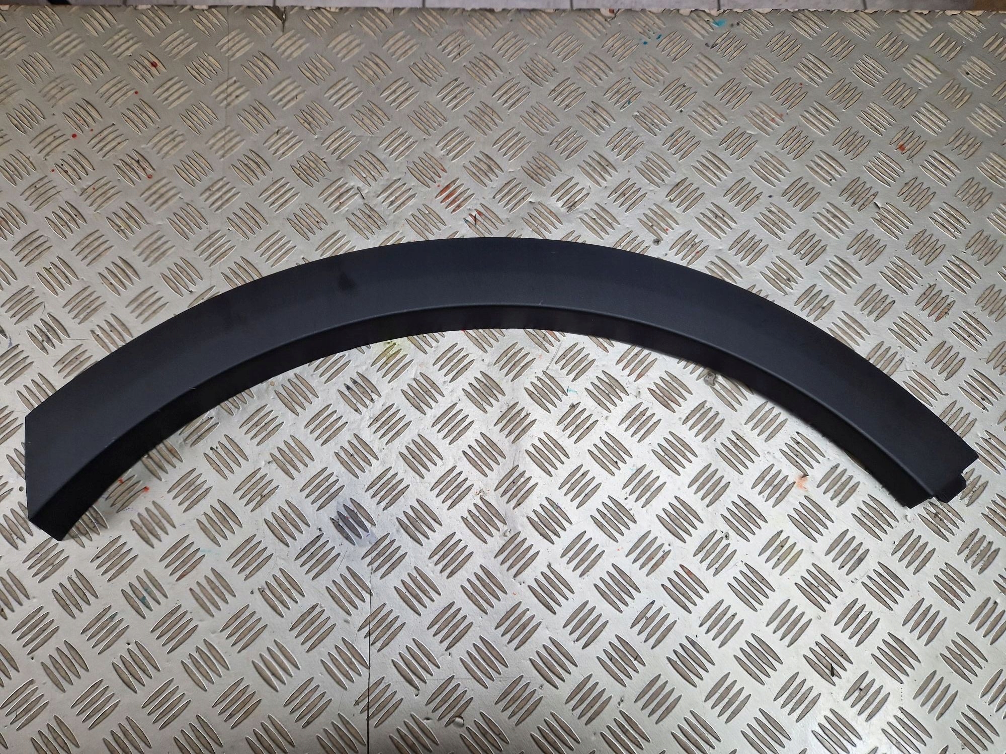 cap for fender left rear part MG MARVEL R 2020R->