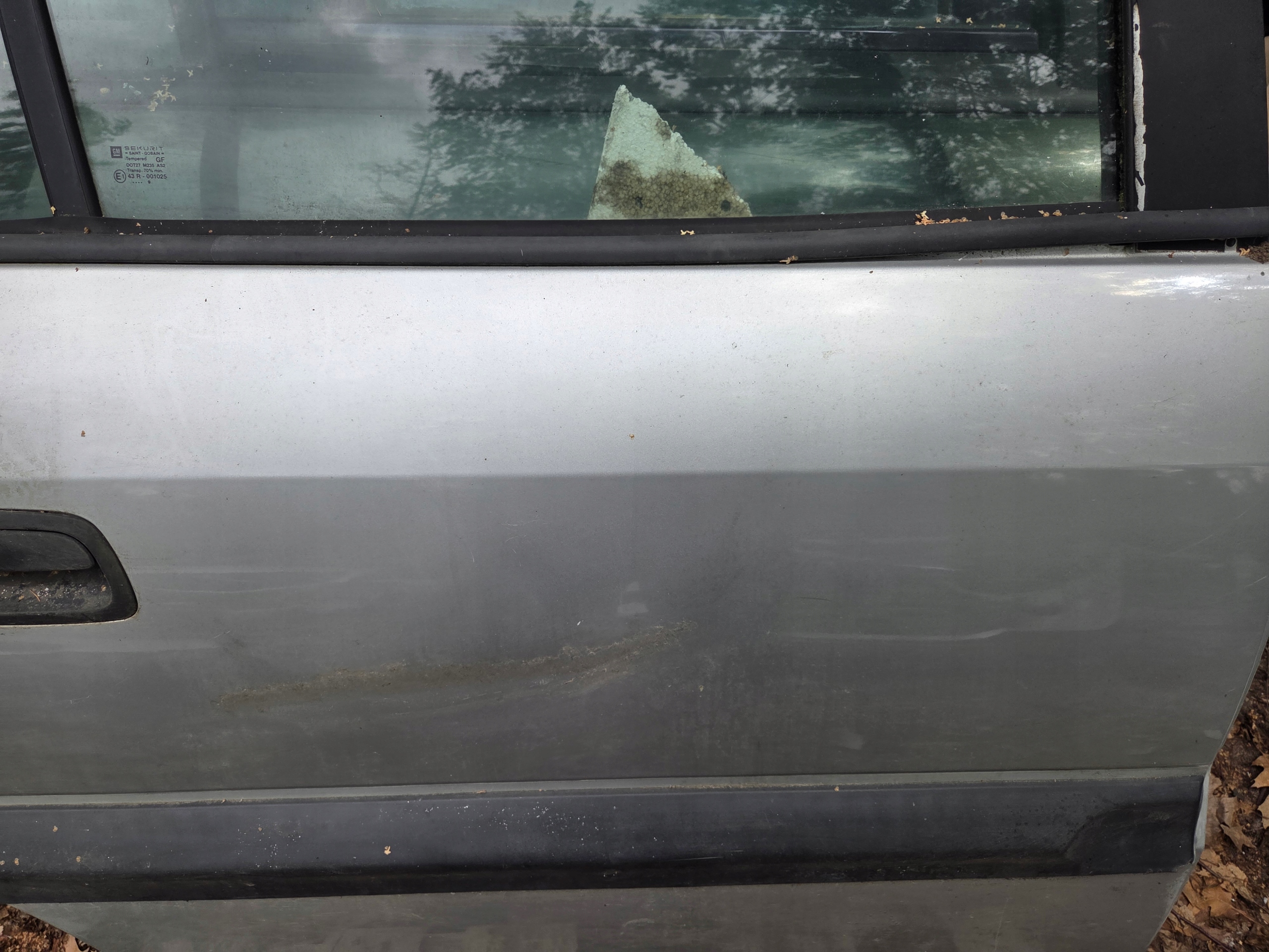 door right rear part right rear. OPEL ZAFIRA A silver