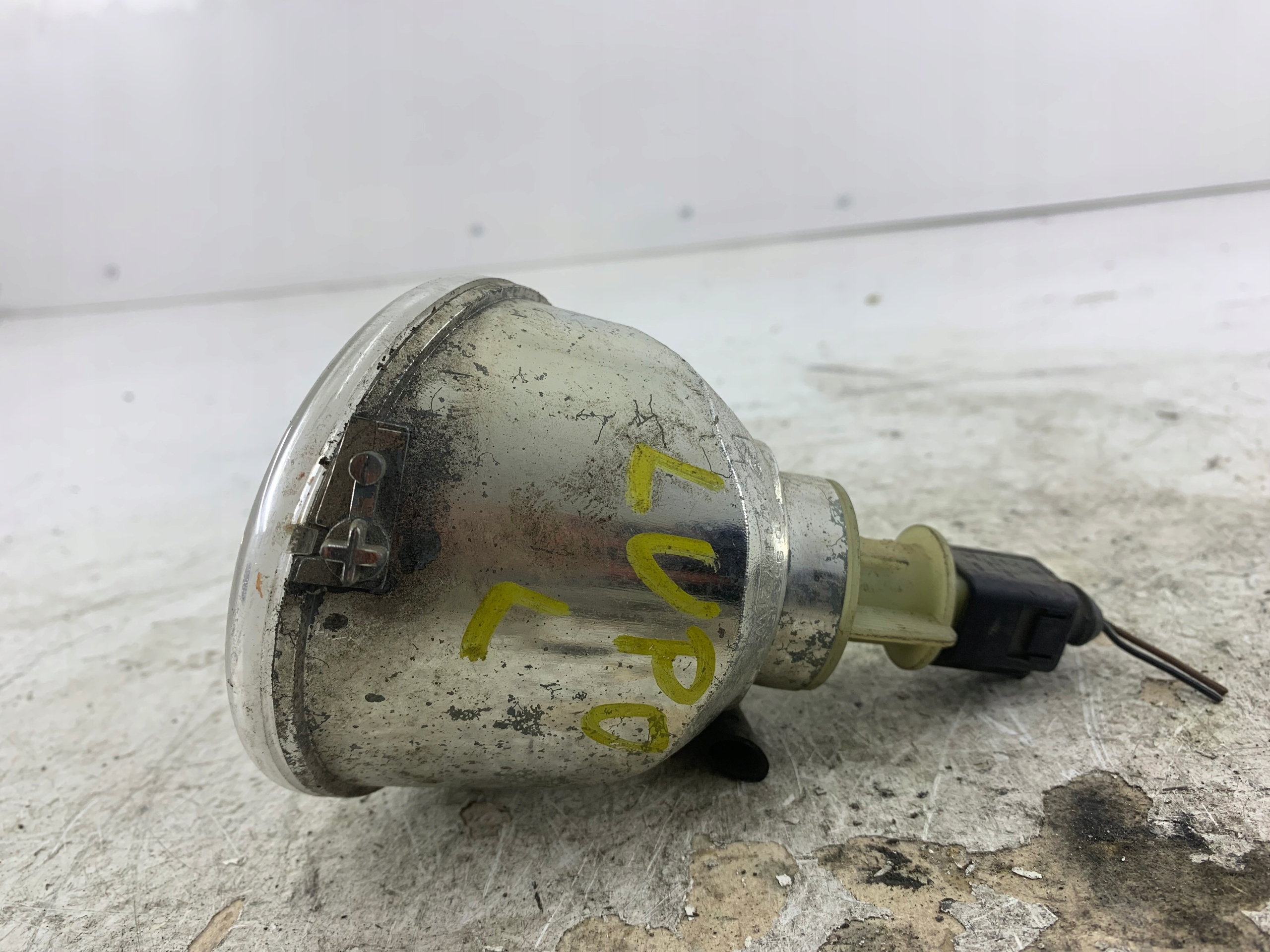 VW LUPO fog light left