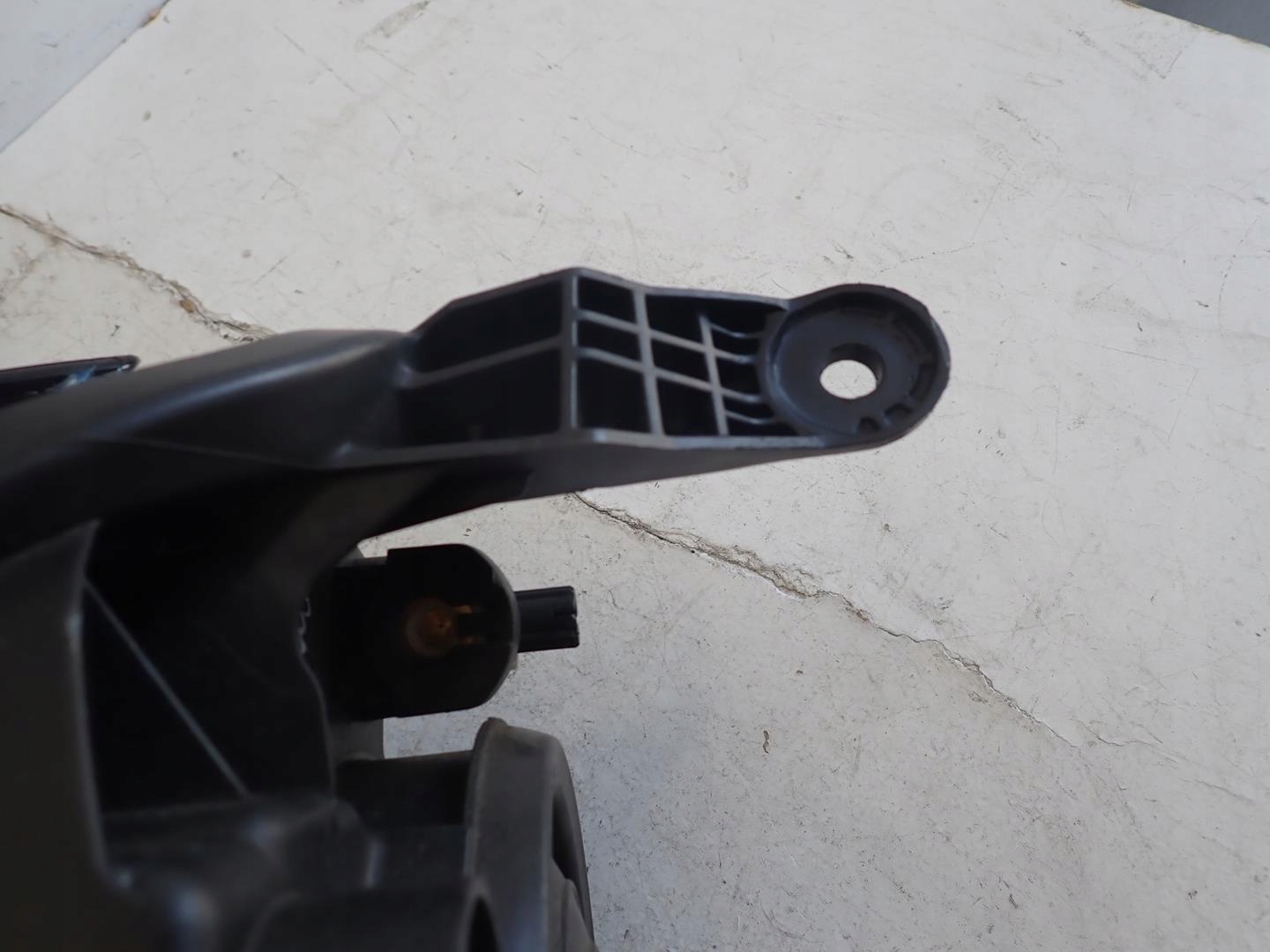 light front front right FORD ECOSPORT LIFT 2017- XENON