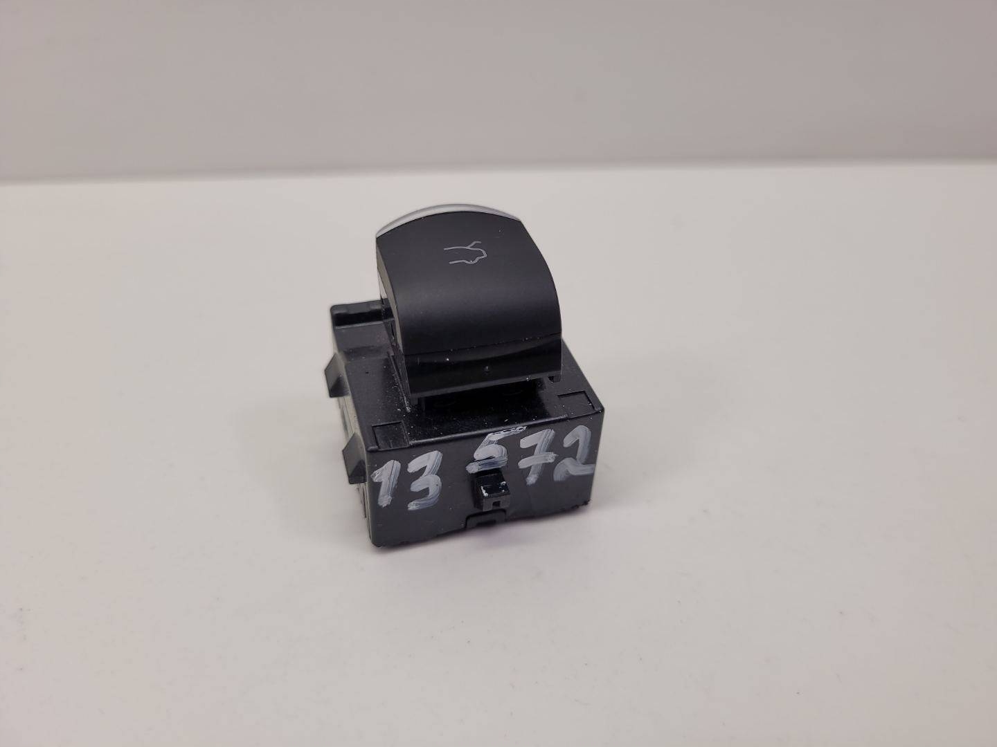 button windows Alfa Romeo Stelvio 2017 01561170210