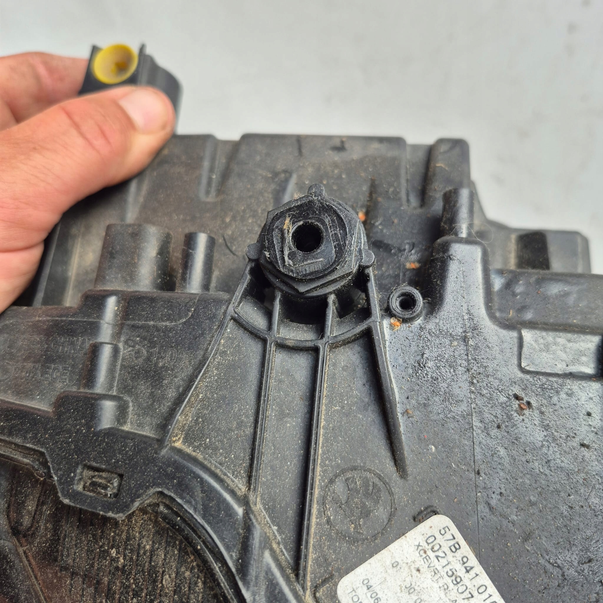 SKODA KAROQ and 1 17-21 light front front right