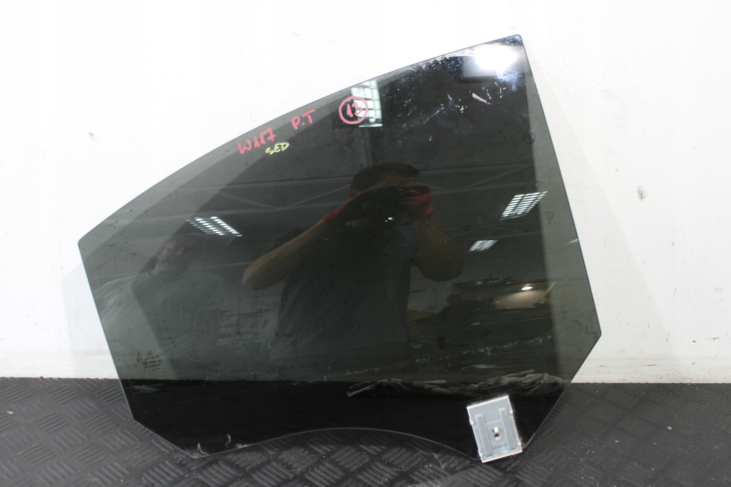 window door right rear part 2013 R CLA W117 AMG A45