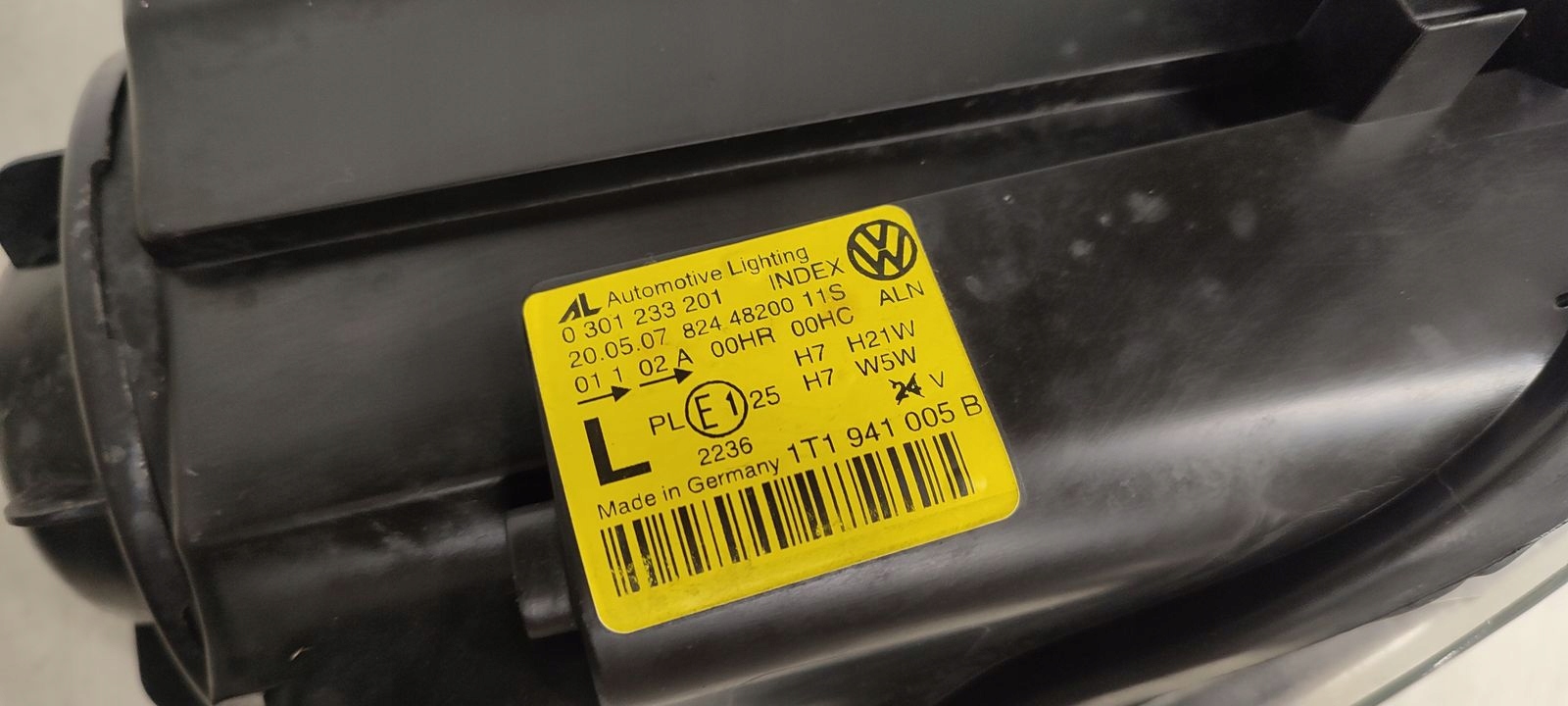 light front front left VW Touran and LIFT 1,4 TSI
