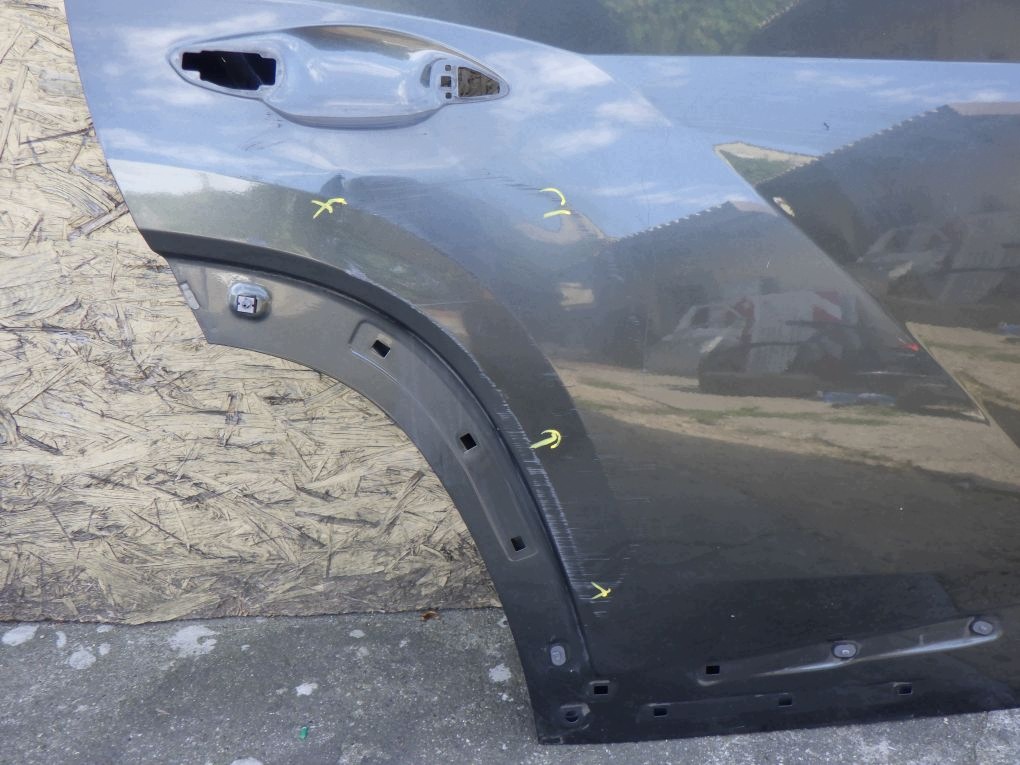 HYUNDAI TUCSON 4 IV NX4E 20- door right rear.