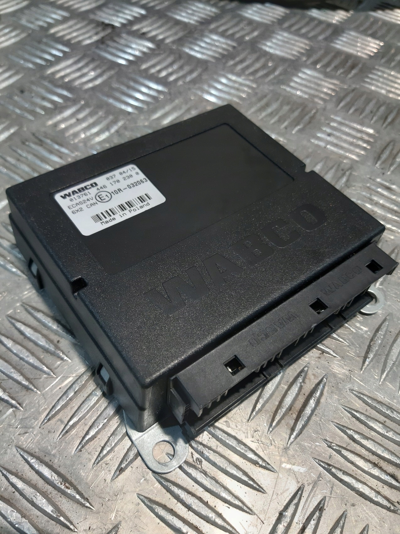 control unit module WABCO ECAS 4461702300 IVECO STRALIS