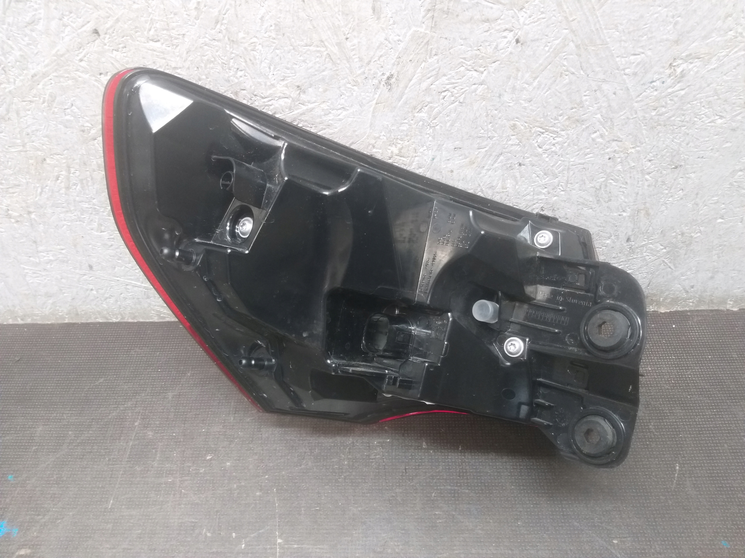 light rear part right AUDI Q3 LED 83A 83A945092
