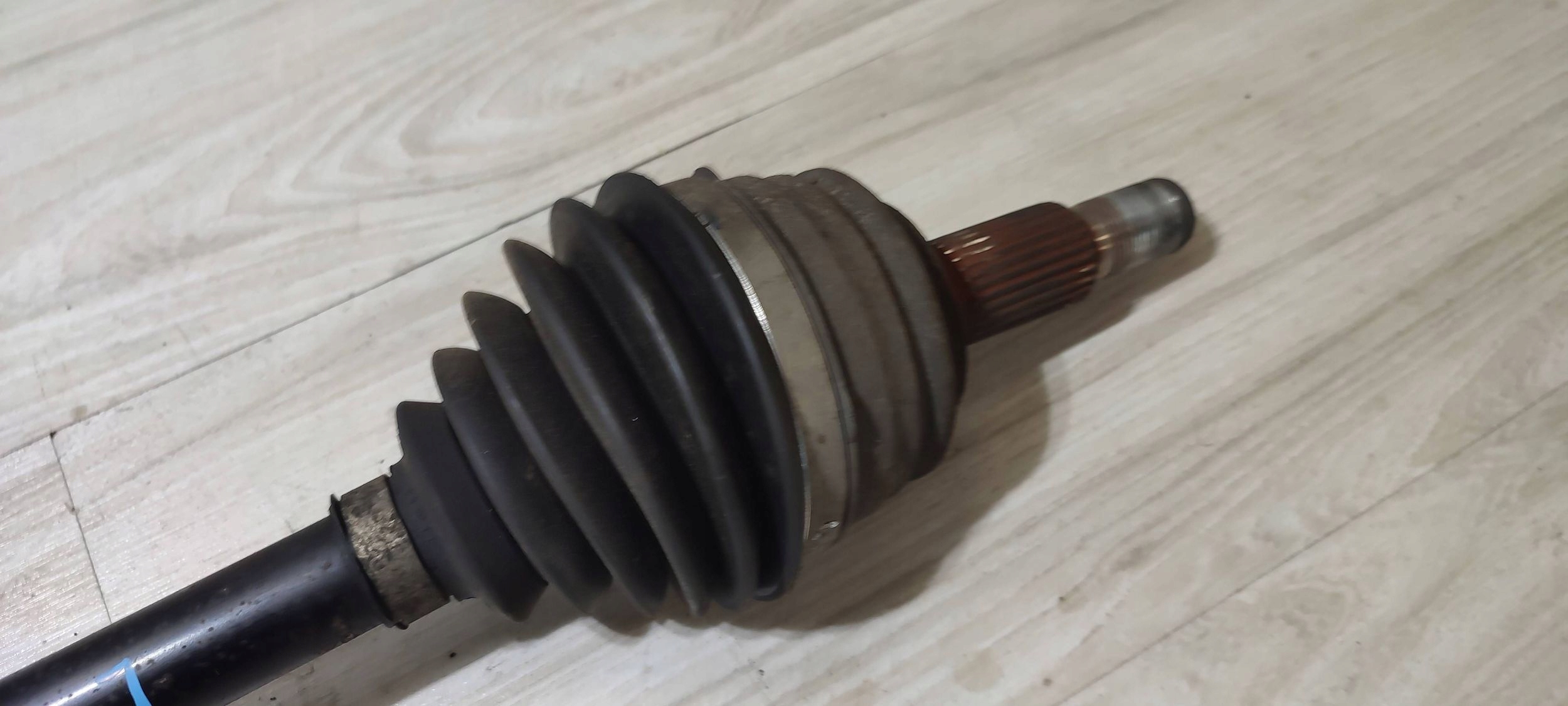 semi-axis front left side Peugeot Rifter 9677561480