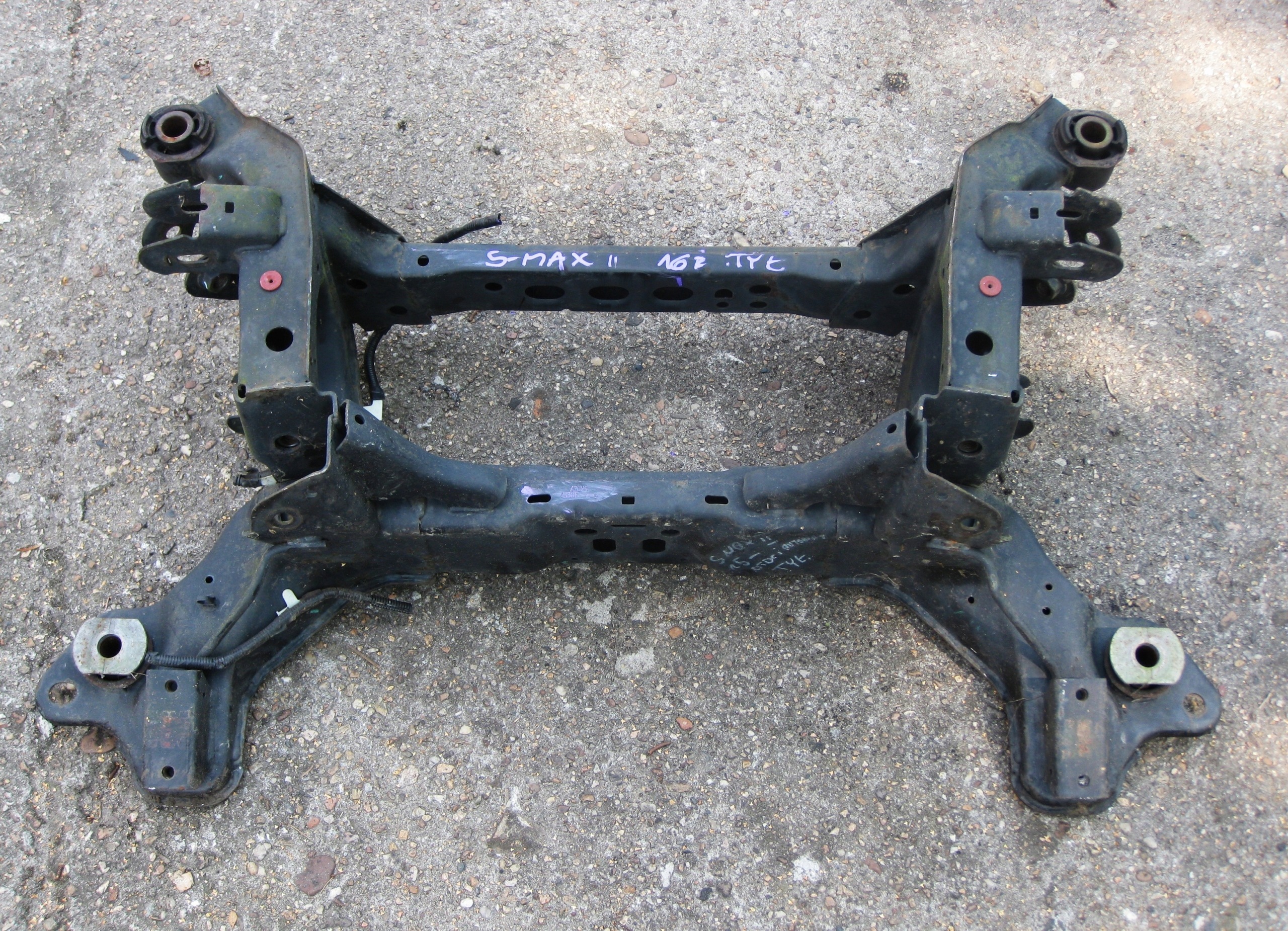 FORD S-MAX MK2 16R Vorderachsträger Achsträger träger heck E1BC5K067AD