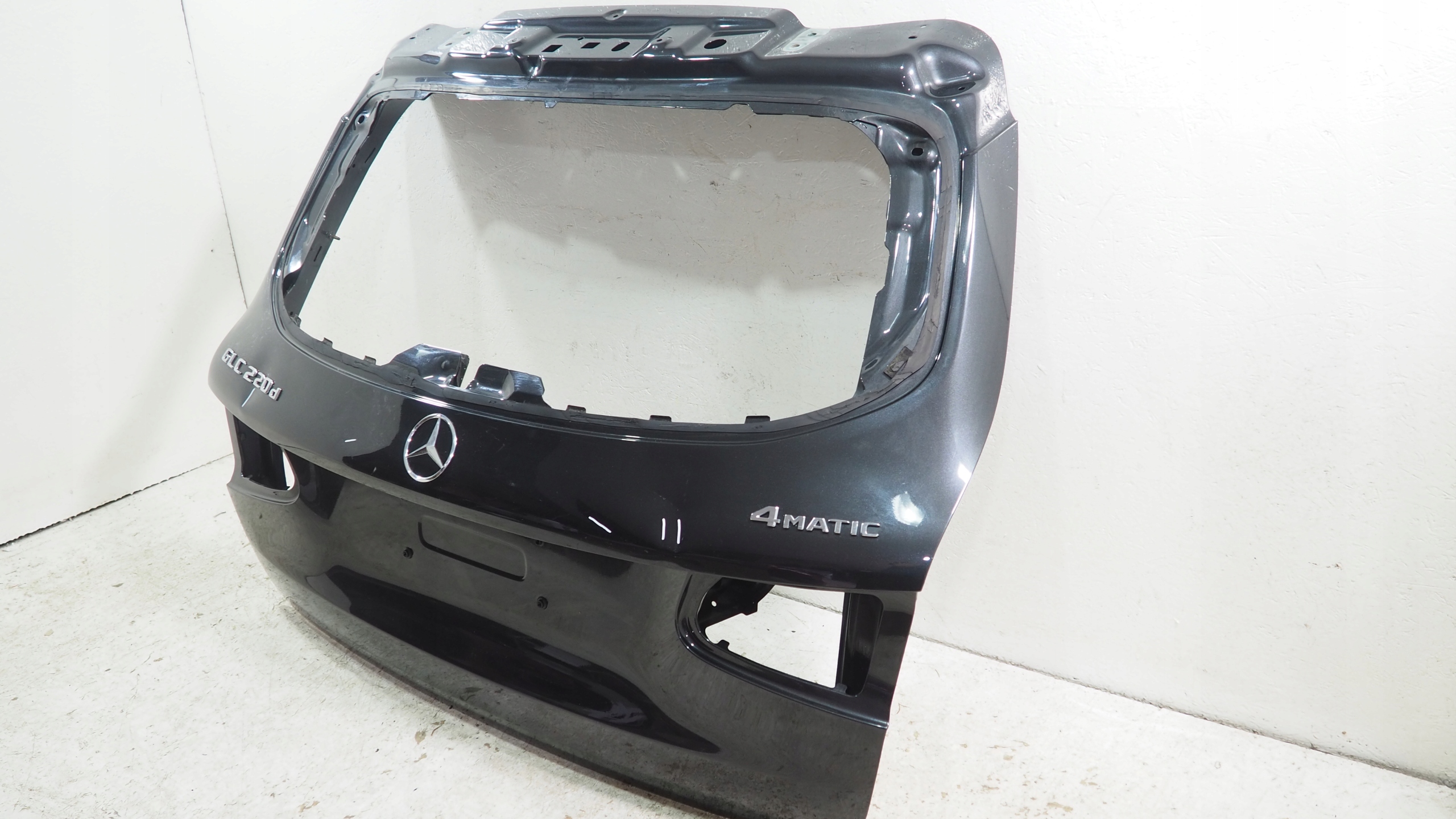 Mercedes GLC W253 trunk door boot rear part