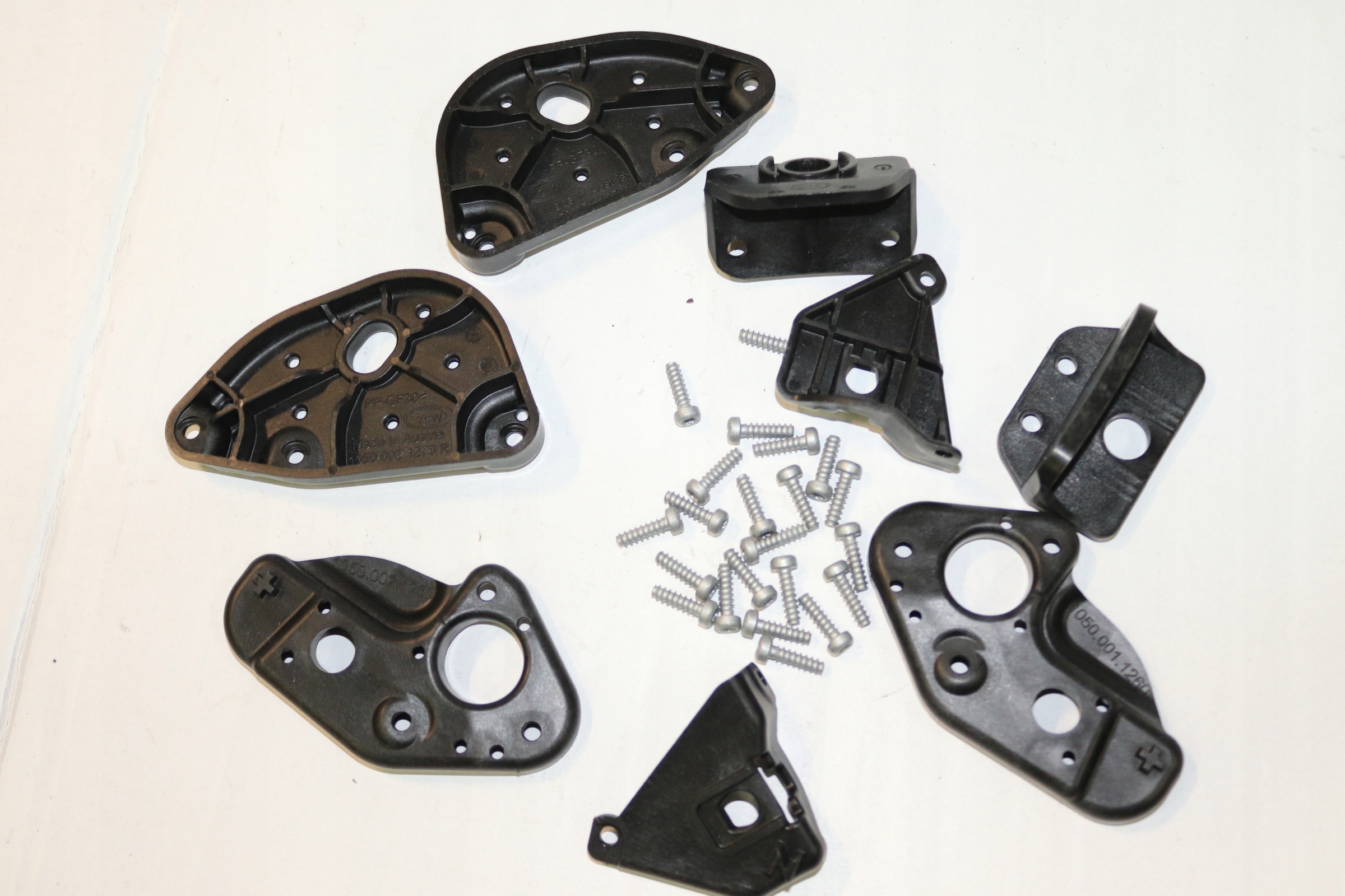 39050435 - OPEL INSIGNIA B 17 - КОМПЛЕКТ ДЛЯ РЕМОНТА ЛАМП. GM