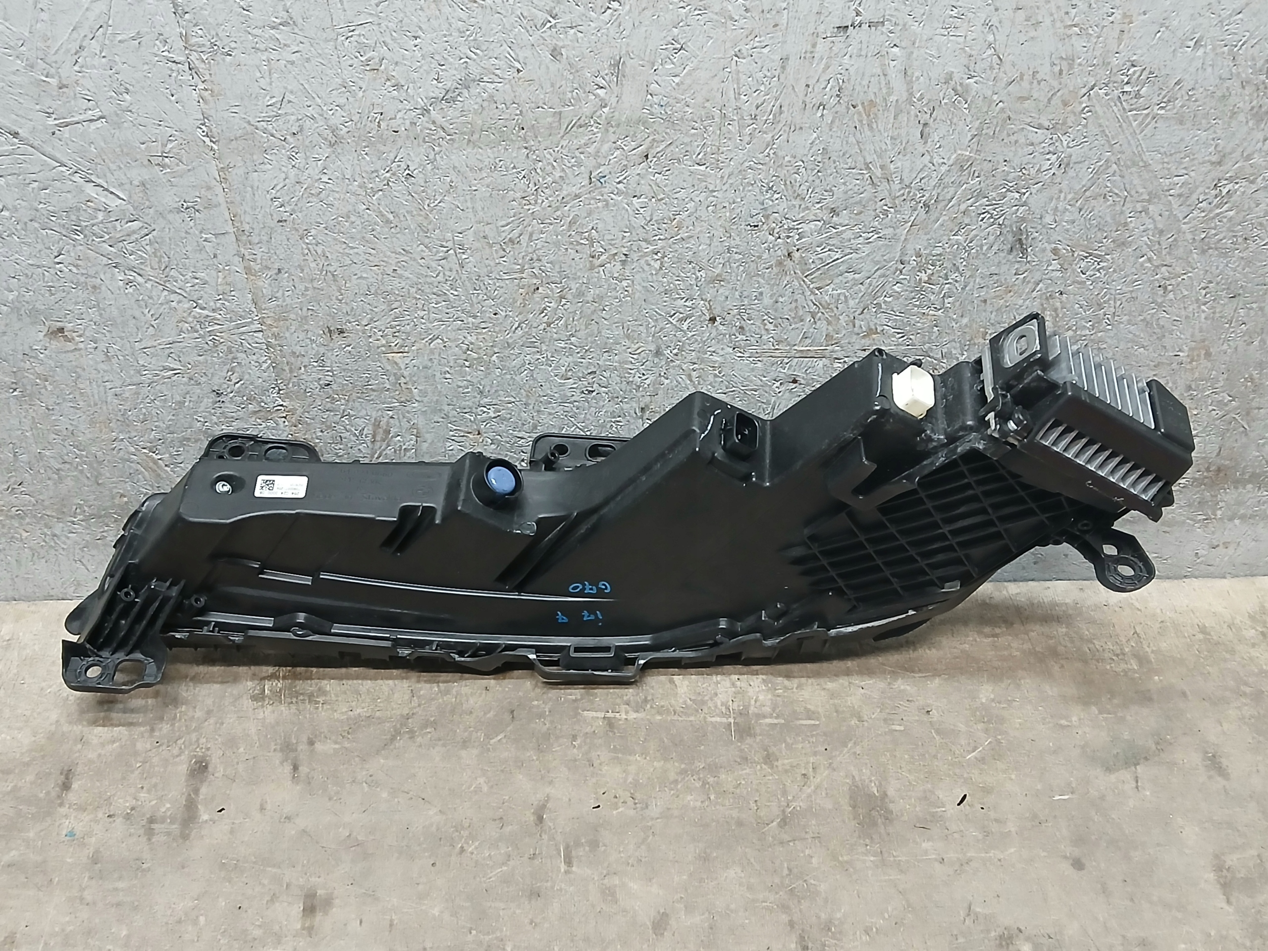 light front right fog light BMW 7 VII I7 G70 LED 9879936-11
