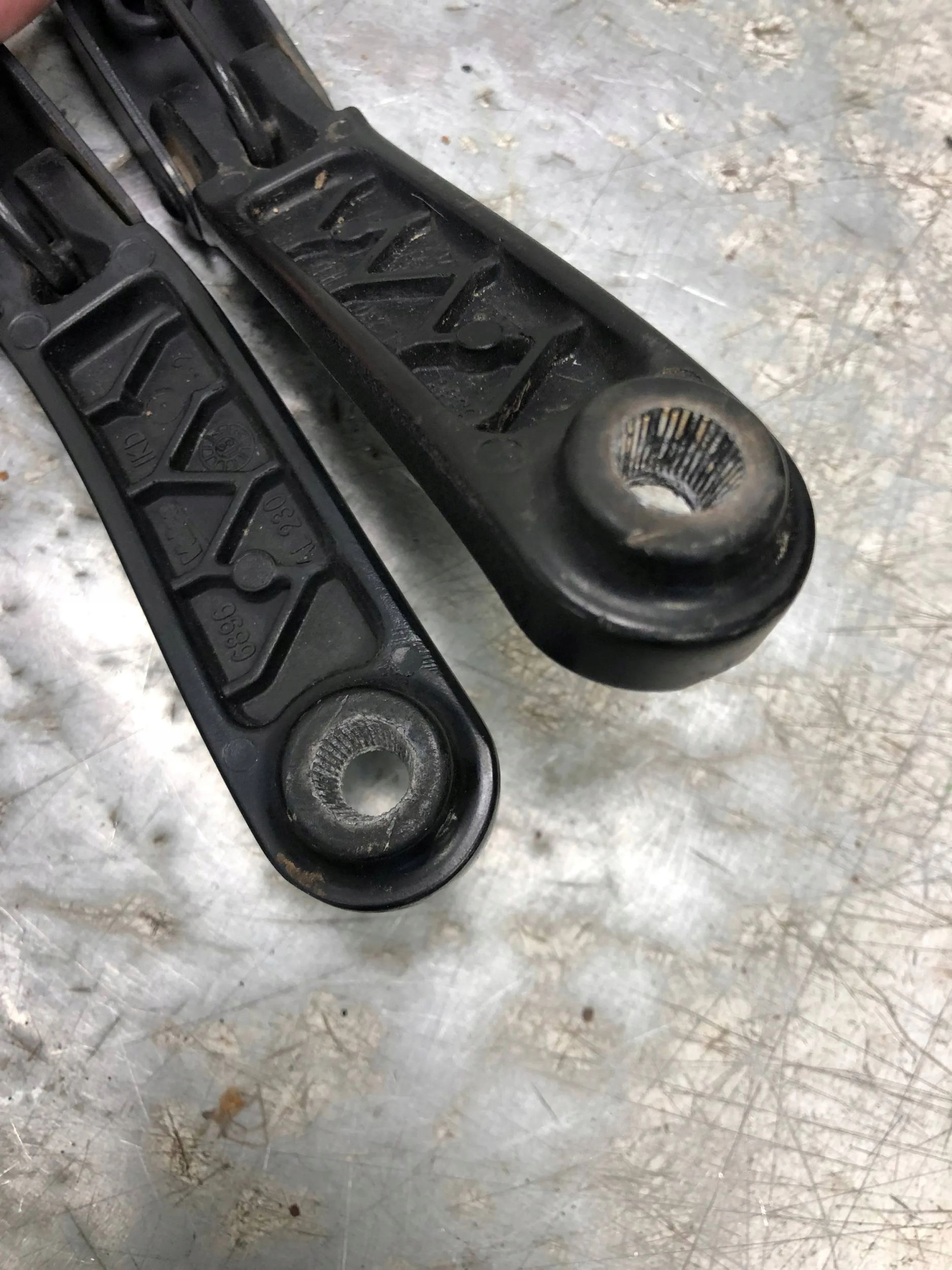 Bracci tergicristallo AUDI Q3 8U 8U1955408 8U1955407
