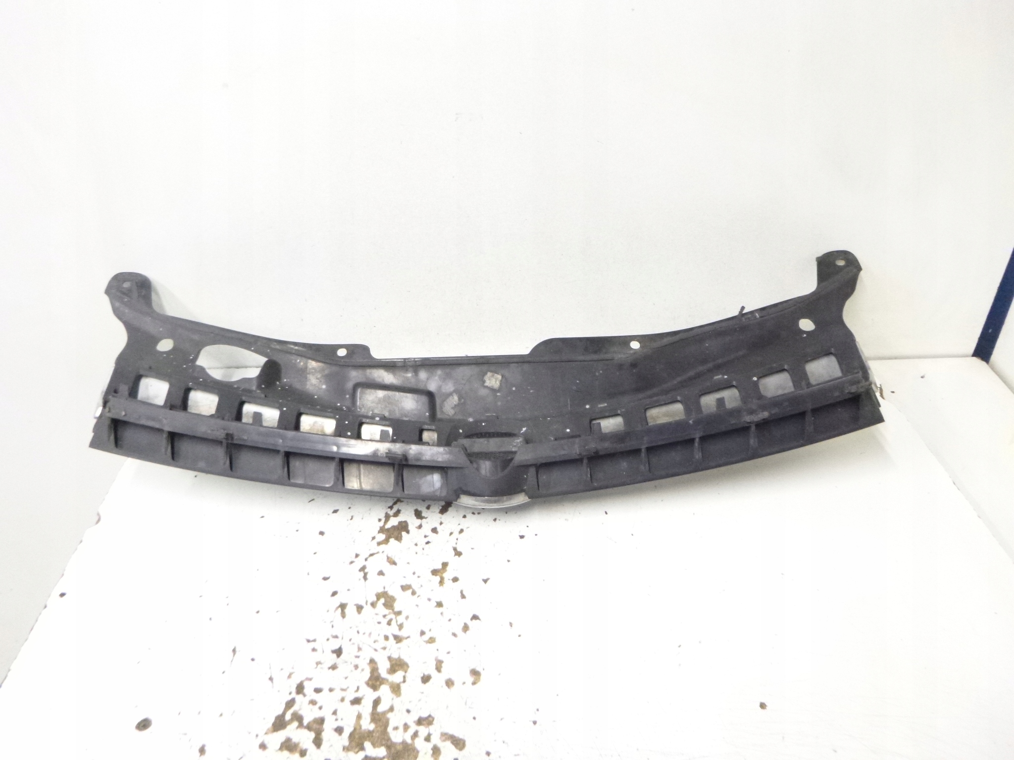 Grill Grill Opel Astra H 2004r.