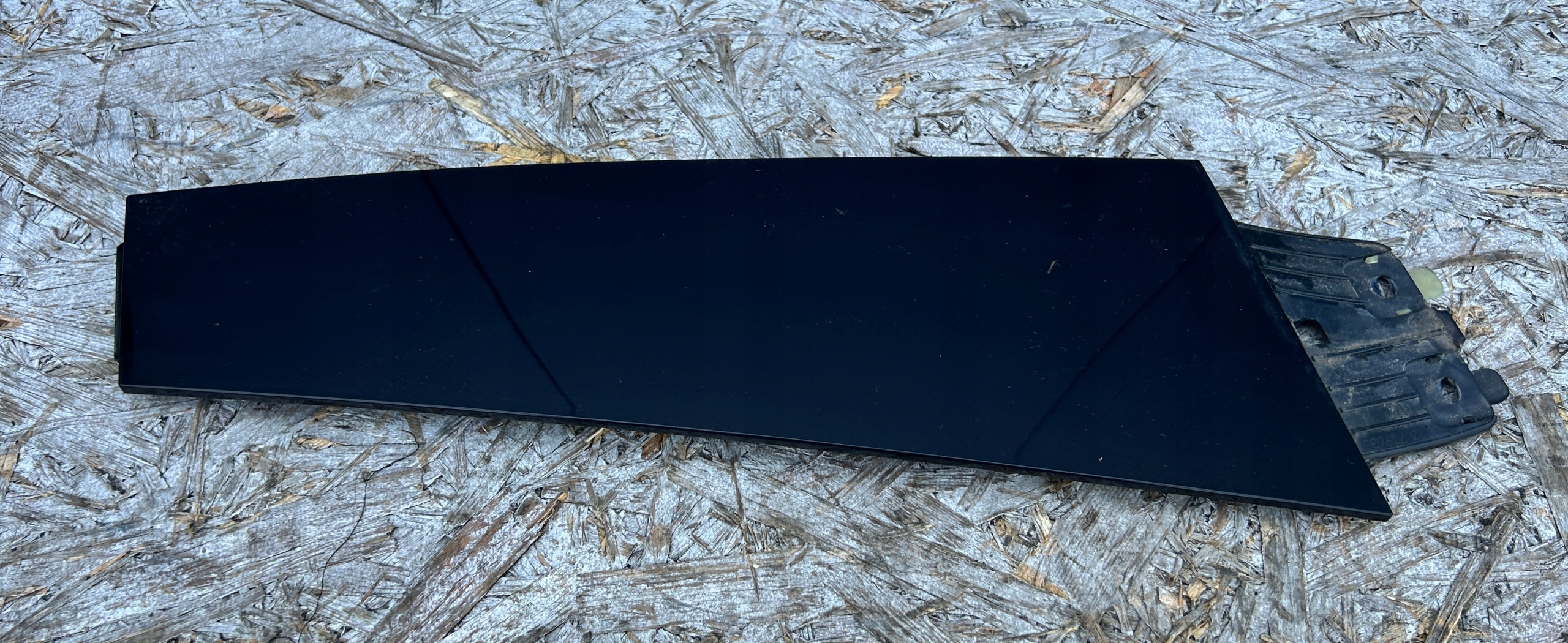 moulding pillar B left BMW 5 GT GRAN TURISMO F07