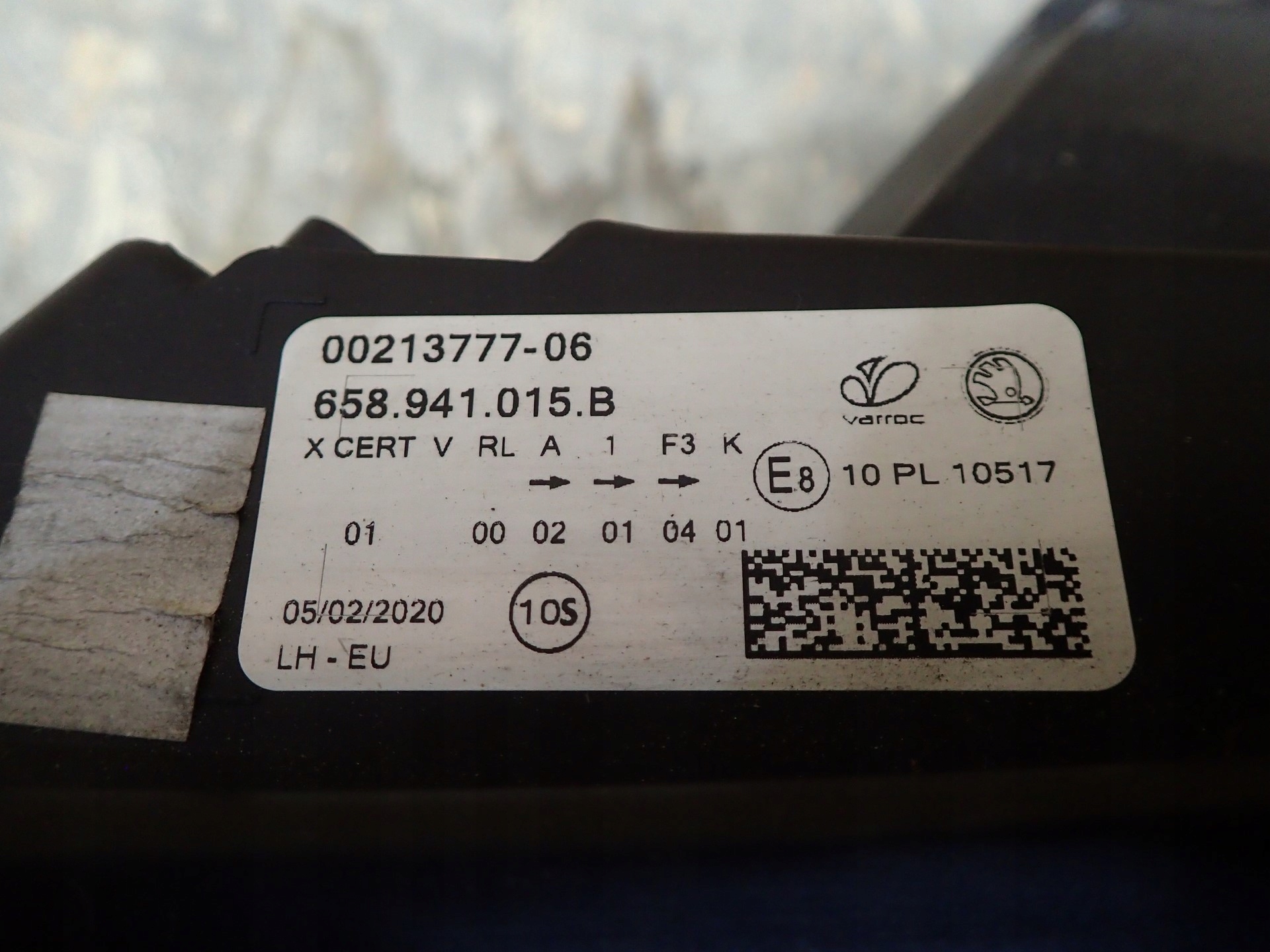 light left left FULL LED SKODA KAMIQ 658941015B