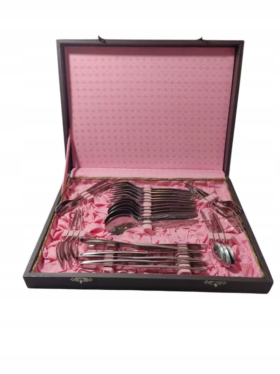 НАБОР СТОЛОВЫХ ПРИБОРОВ 30 КЕЙС 1977Г.