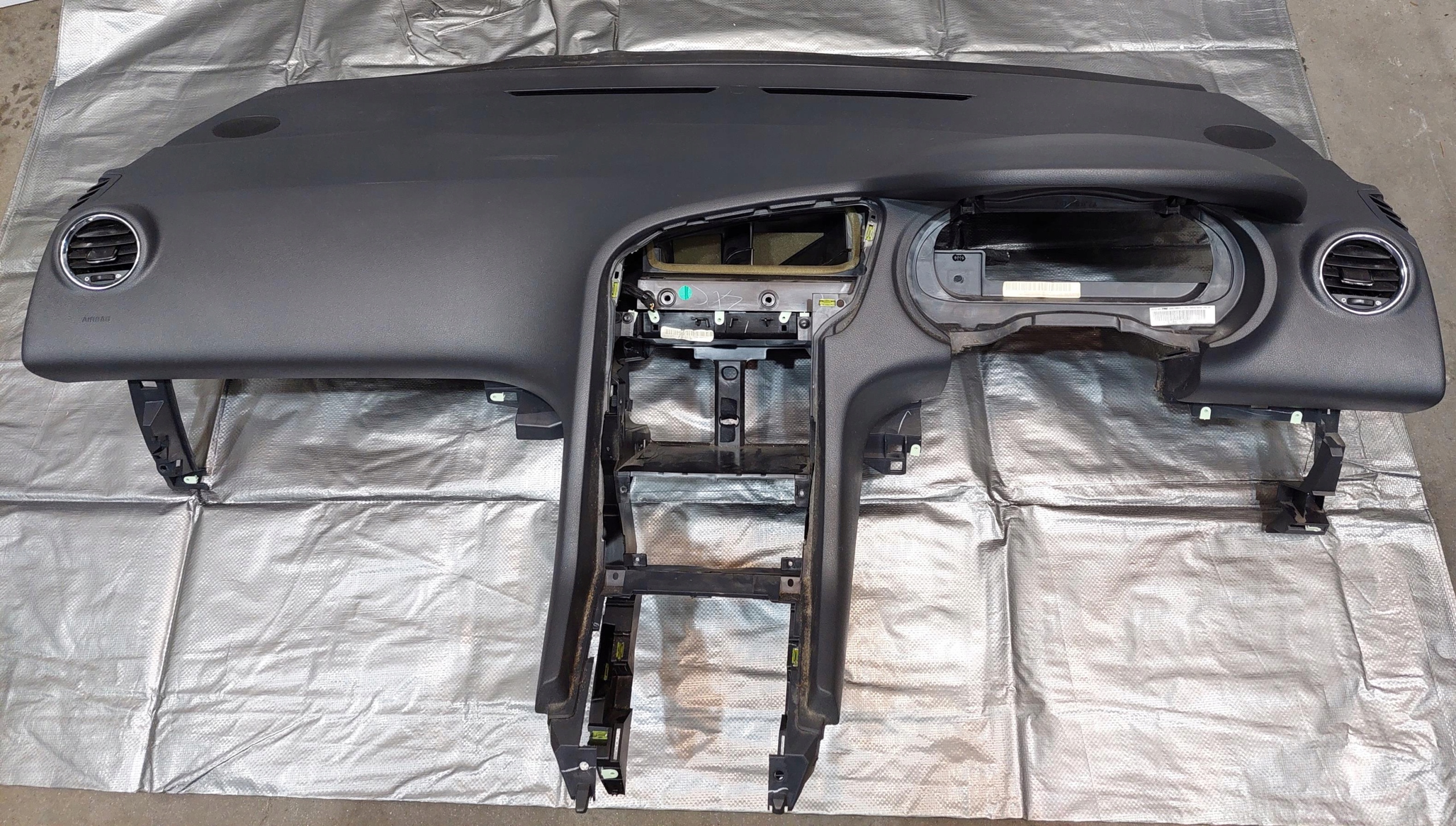 dashboard console DASHBOARD ANGLIK UK PEUGEOT 5008 and