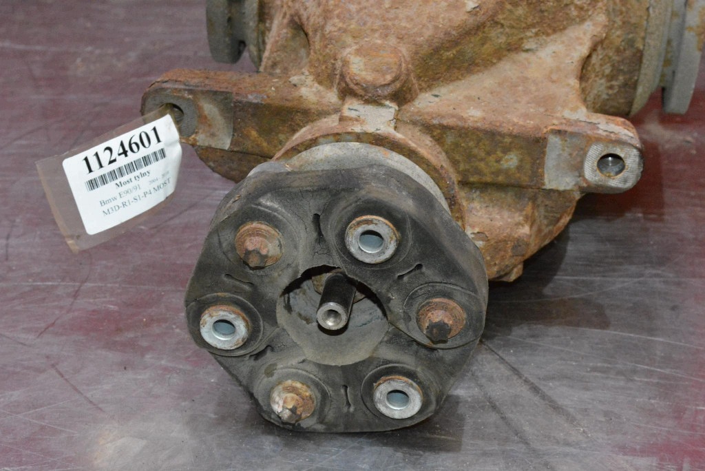 differential diff rear part rear 7556678-01 BMW E91 2.0 D 163 KM 04-10