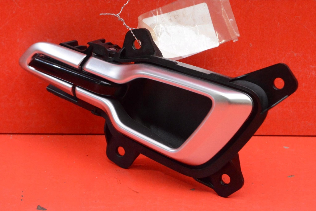 handle inner left rear part CHROM 83613-R2000 KIA SPORTAGE 5 V 21-25