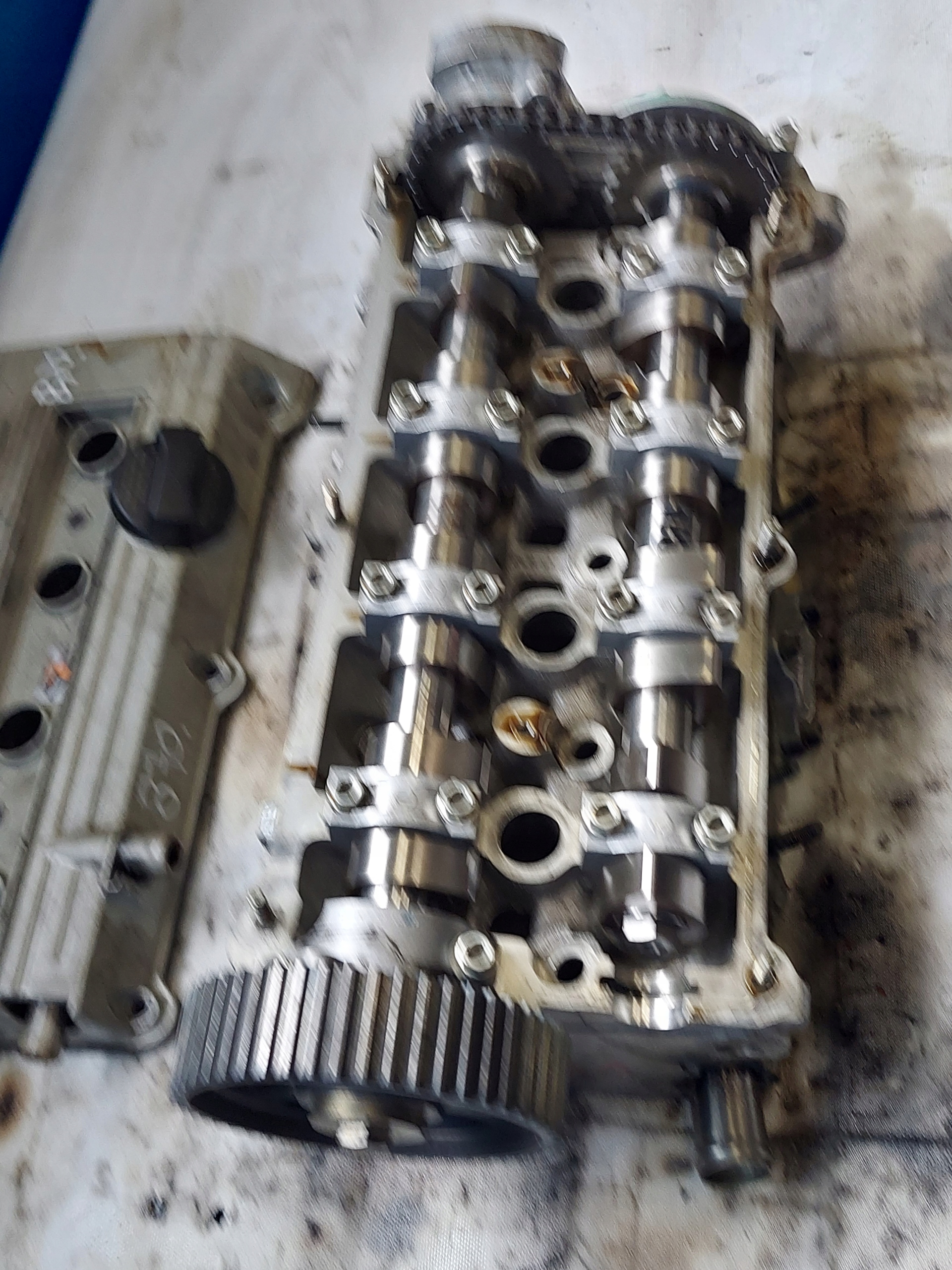 TESTATA A8 D2 4.2 V8 077103373L
