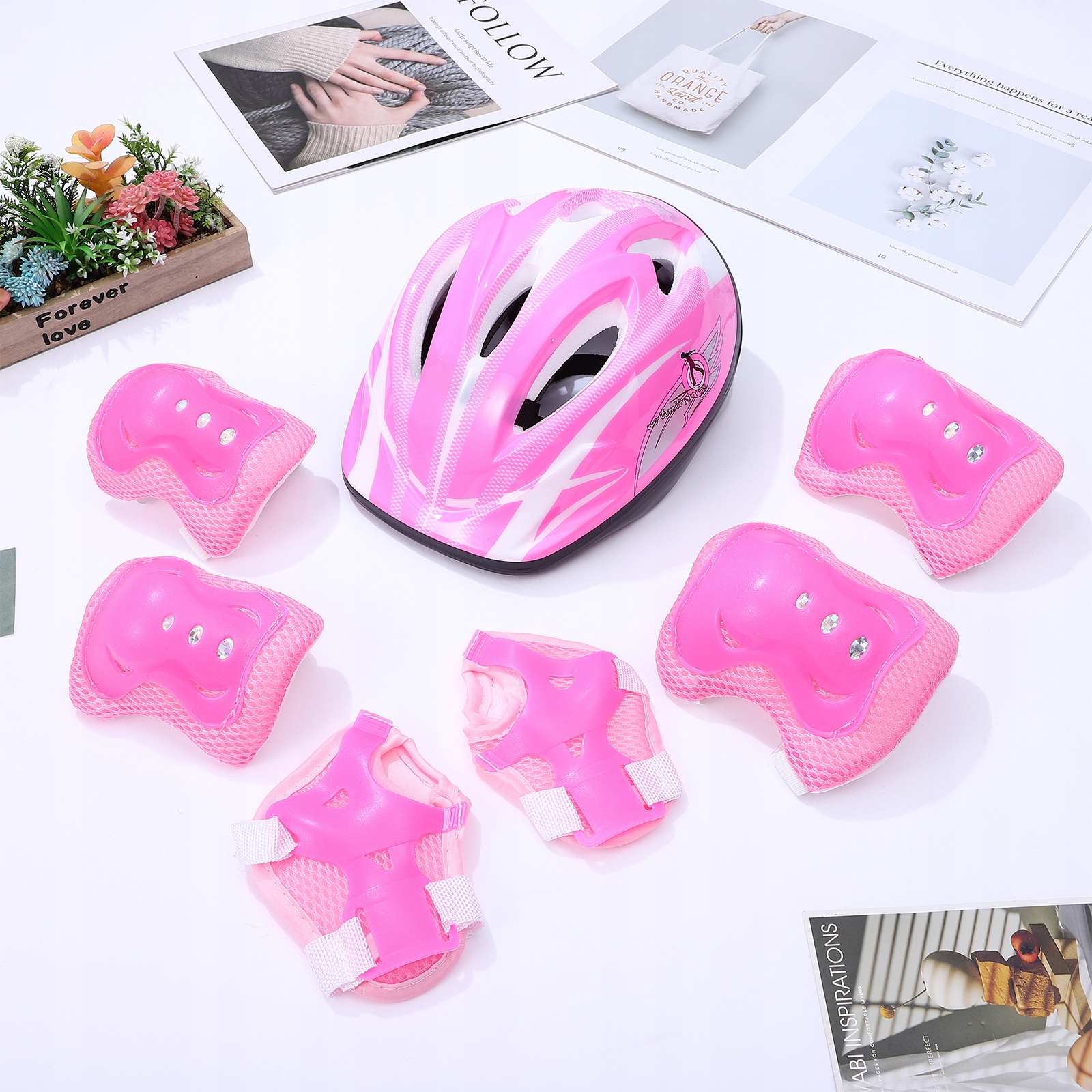 Różowy Zestaw Kask I Ochraniacze Dla Dziecka Na Rower Na Rolki Na Hulajnoge Model protective gear