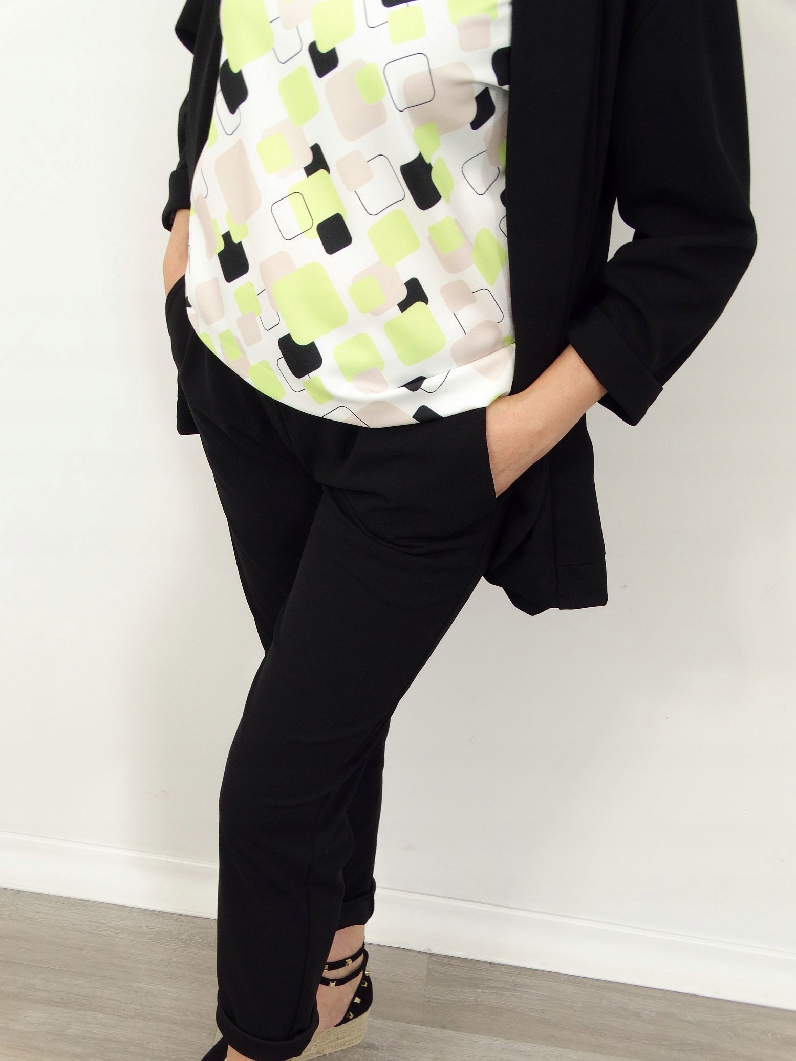 Komplet Damski Garnitur Marynarka Spodnie Duże Rozmiary 48 4XL Zawartość zestawu ze spodniami